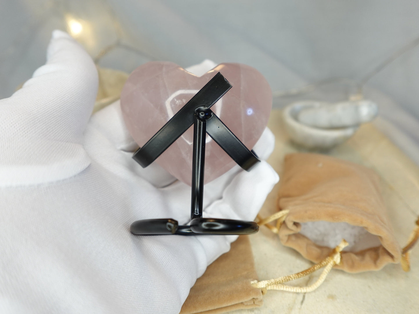 Quartz Heart Palm Stone Crystal Relaxation Anxiety and Worry Fidget Pocket Home Desk Decor Christmas Xmas Birthday Gift