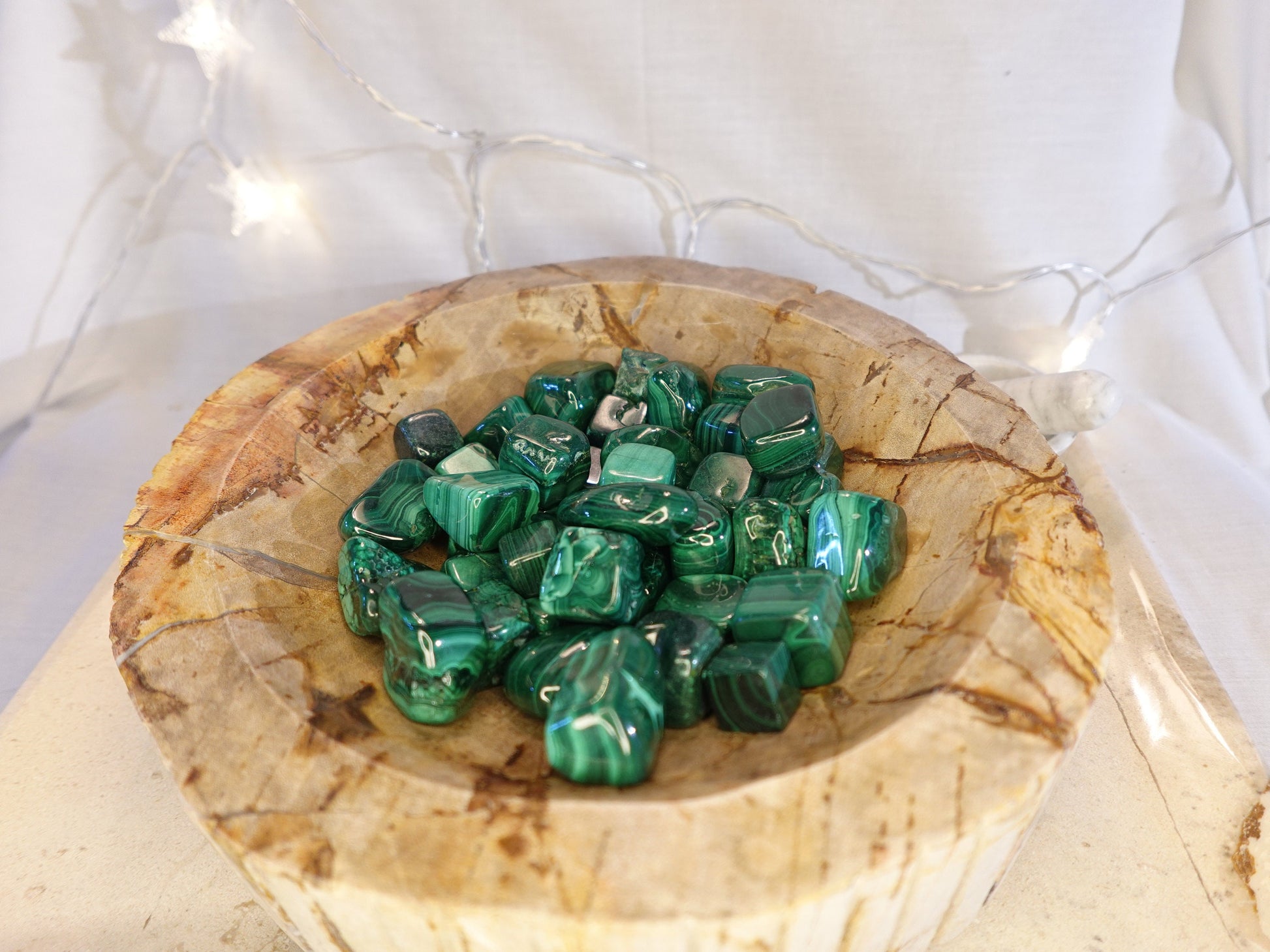 Malachite Natural Palm Cube Stone Smooth Polished Carved Crystal for Distraction from Anxiety or Worry Home Decor Holiday Xmas