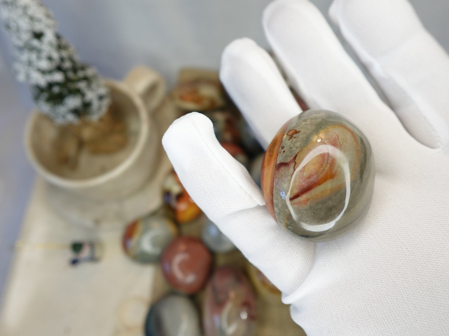 Polychrome Jasper Natural Palm Stone Smooth Polished Carved Crystal for Home Decor Christmas Xmas Gift Garden Calm Anxiety Meditation