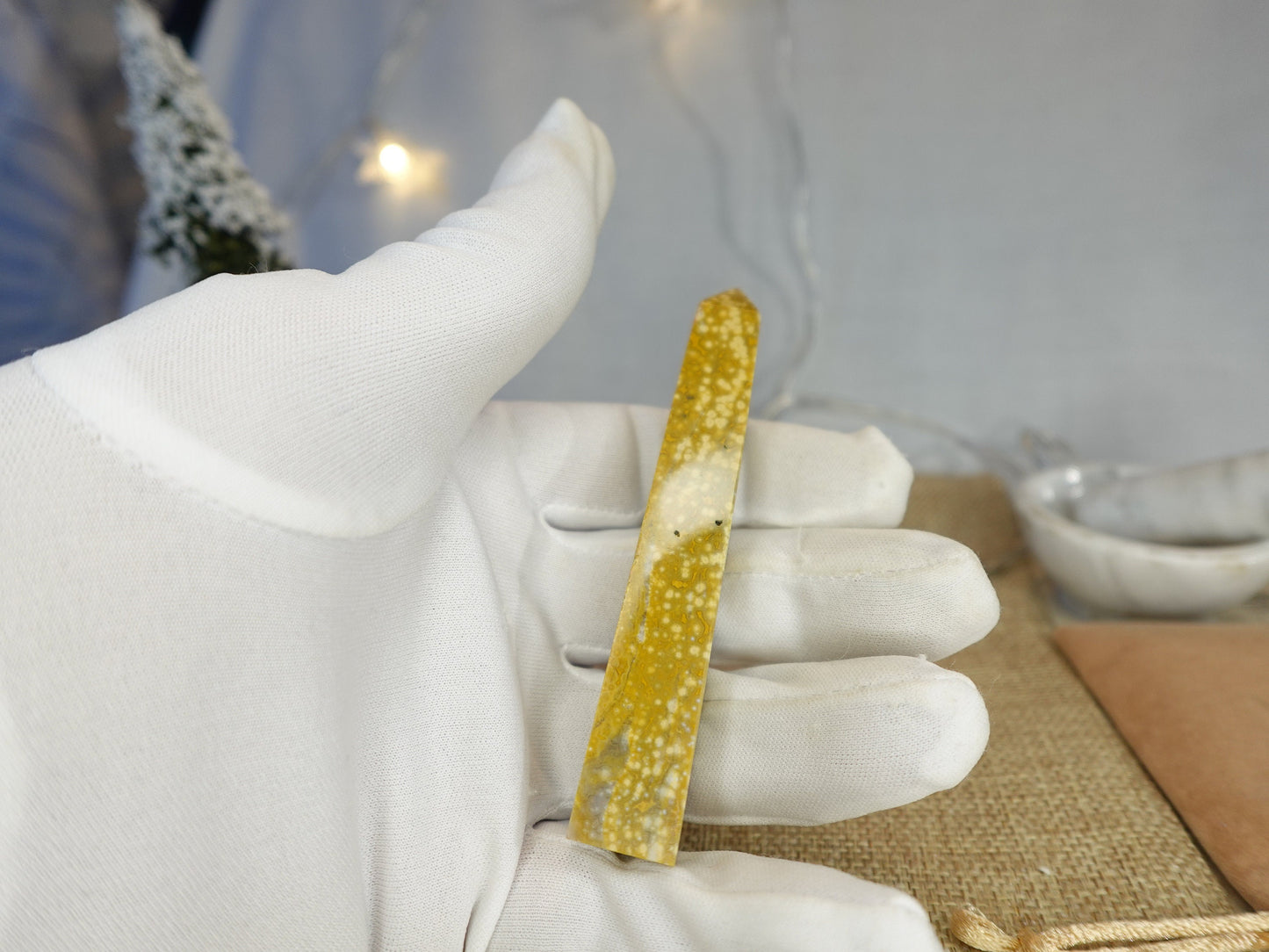 Sea Jasper Carved Natural Carved Point Smooth Polished Wand for Distraction from Anxiety or Worry Home Decor Holiday Xmas Tarot