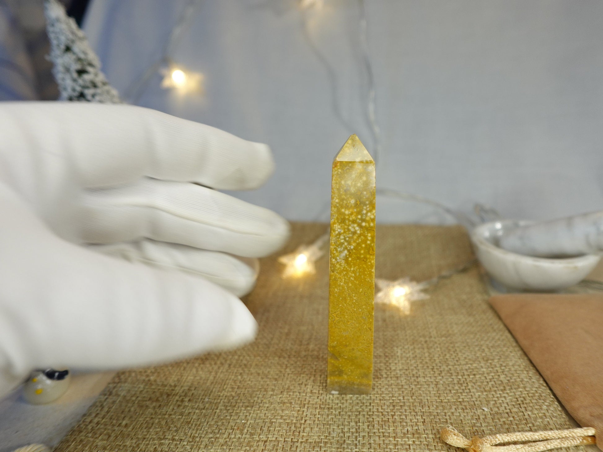 Sea Jasper Carved Natural Carved Point Smooth Polished Wand for Distraction from Anxiety or Worry Home Decor Holiday Xmas Tarot