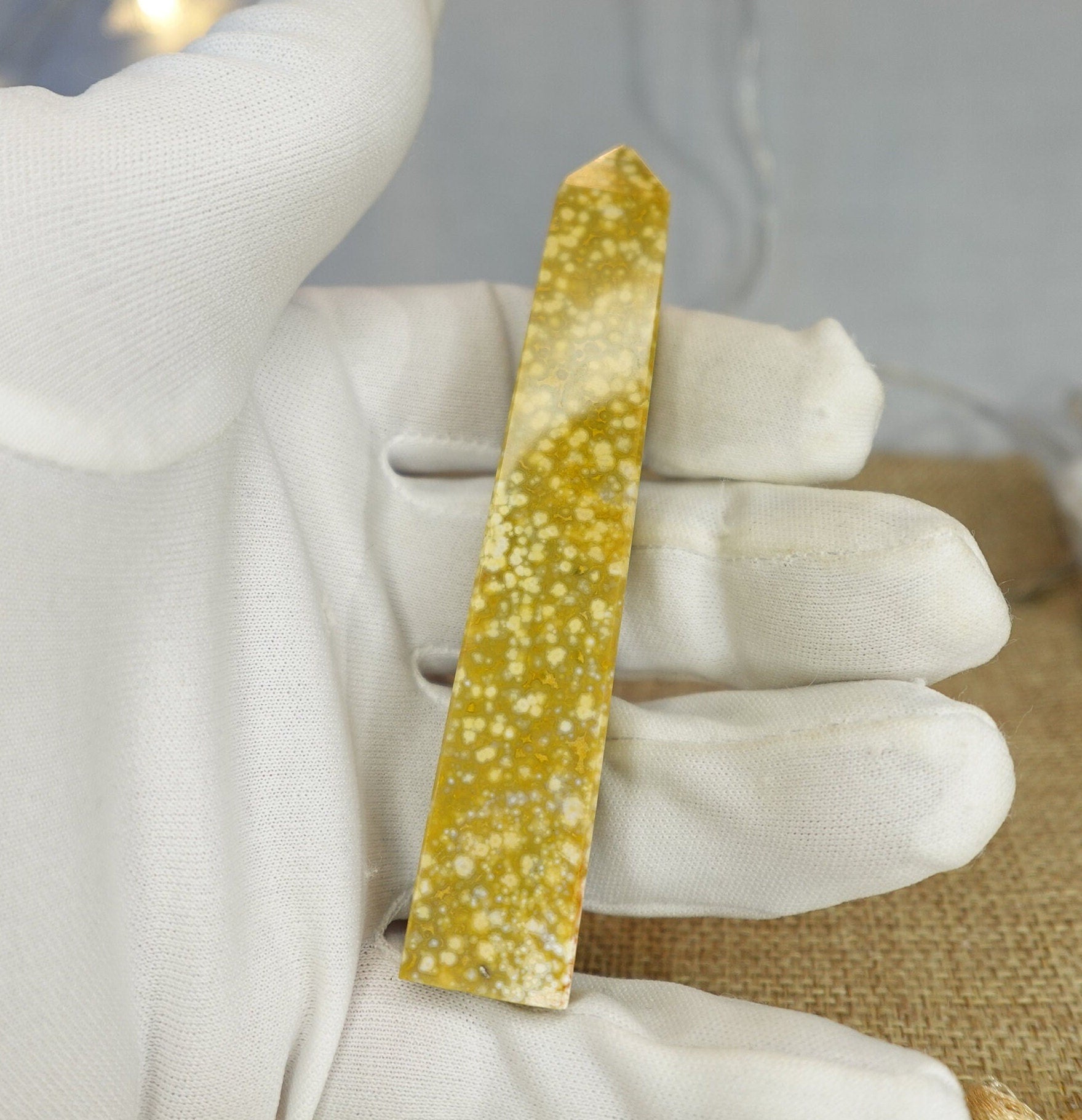 Sea Jasper Carved Natural Carved Point Smooth Polished Wand for Distraction from Anxiety or Worry Home Decor Holiday Xmas Tarot