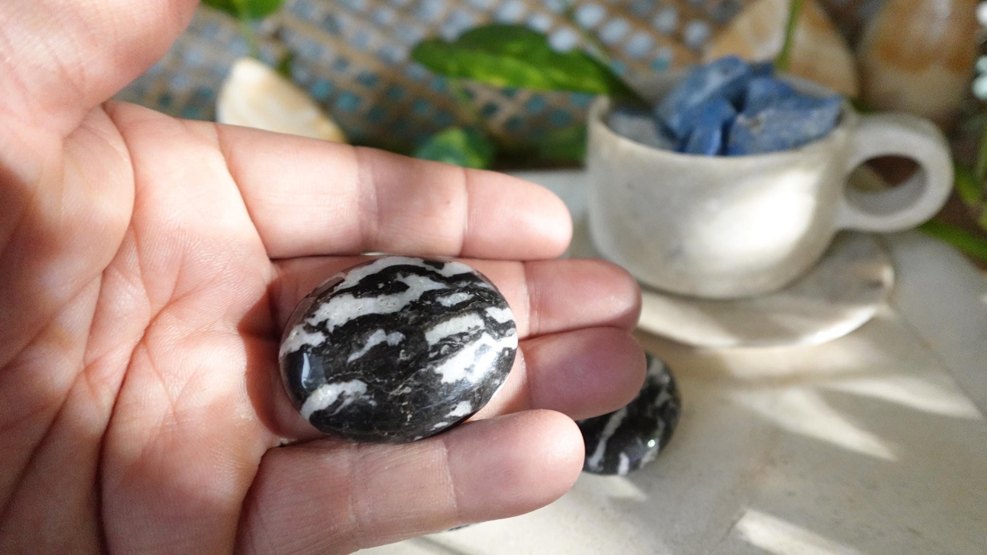 Zebra Rock Natural Medium Palm Stone Smooth Polished Carved Crystal for Distraction Christmas Holiday Decor Birthday Gift Anxiety Worry
