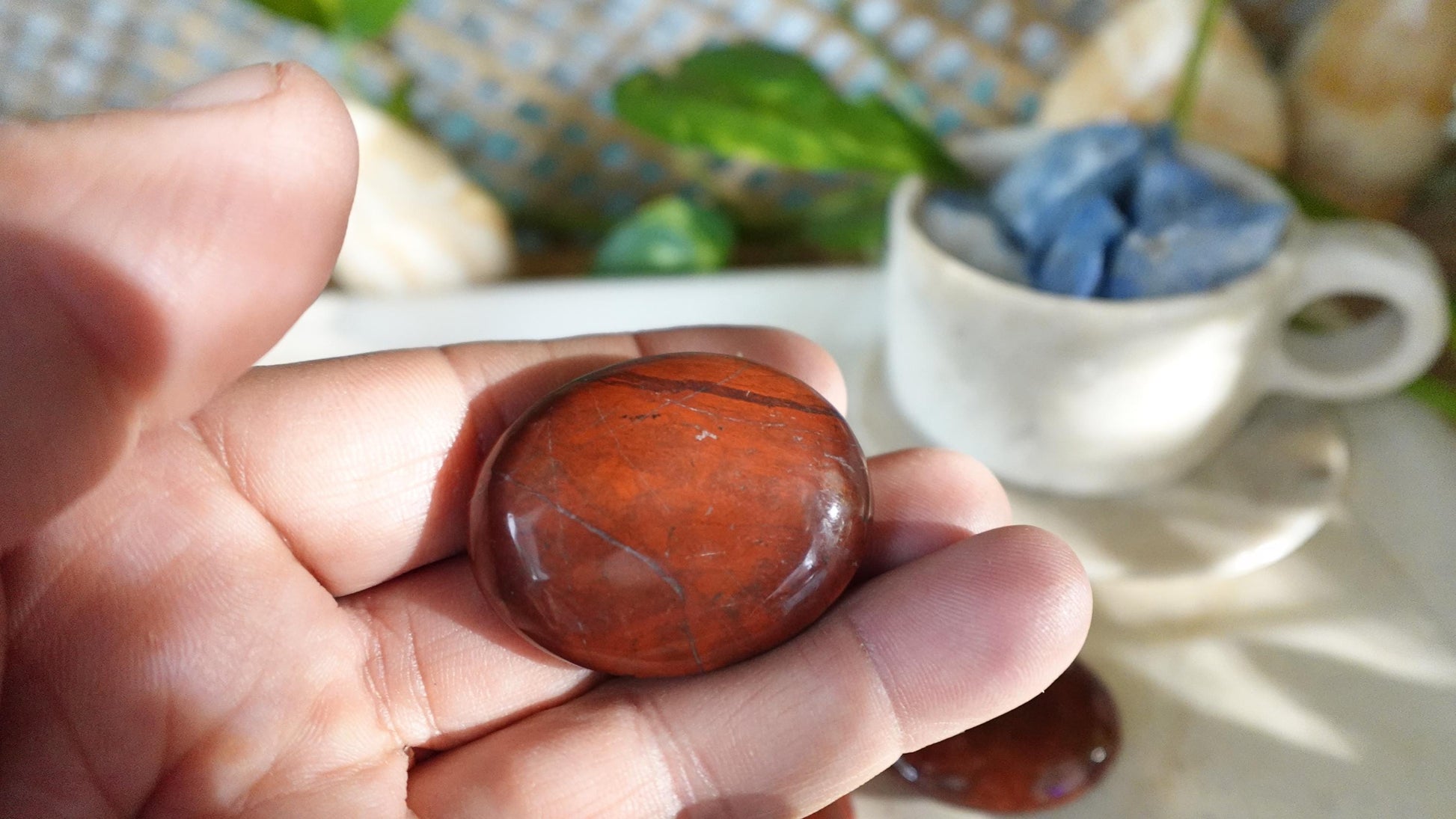 Chicken Blood Jade Medium Palm Stone Home Decor Christmas Birthday Gift Anxiety Stress Relief Crystal Mineral Collection Worry Gemstone