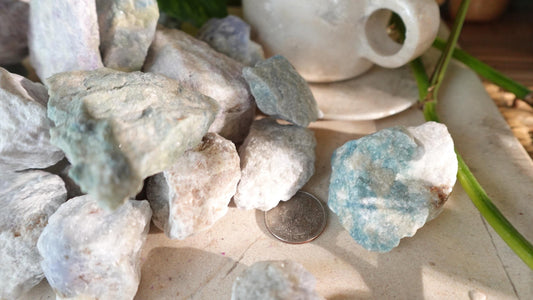 Natural Colorful Hackmanite Untreated Stones Arts Home Decor Wholesale minerals School Project Christmas Xmas Home Decor Gift Craft Garden