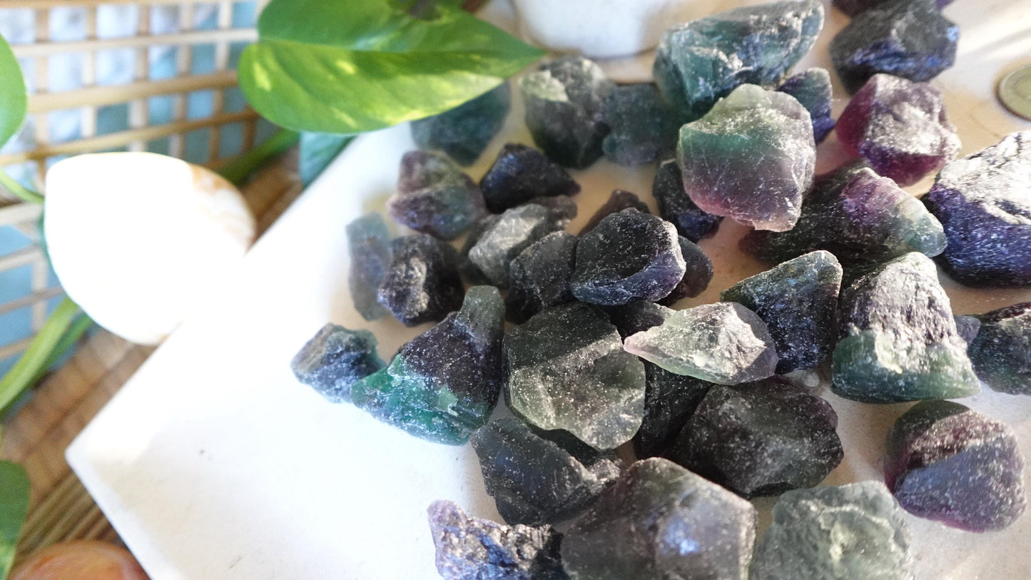 Natural Raw Rainbow Fluorite Crystals Untreated Stones Arts Home Decor Wholesale minerals School Christmas Xmas Home Decor Gift Craft