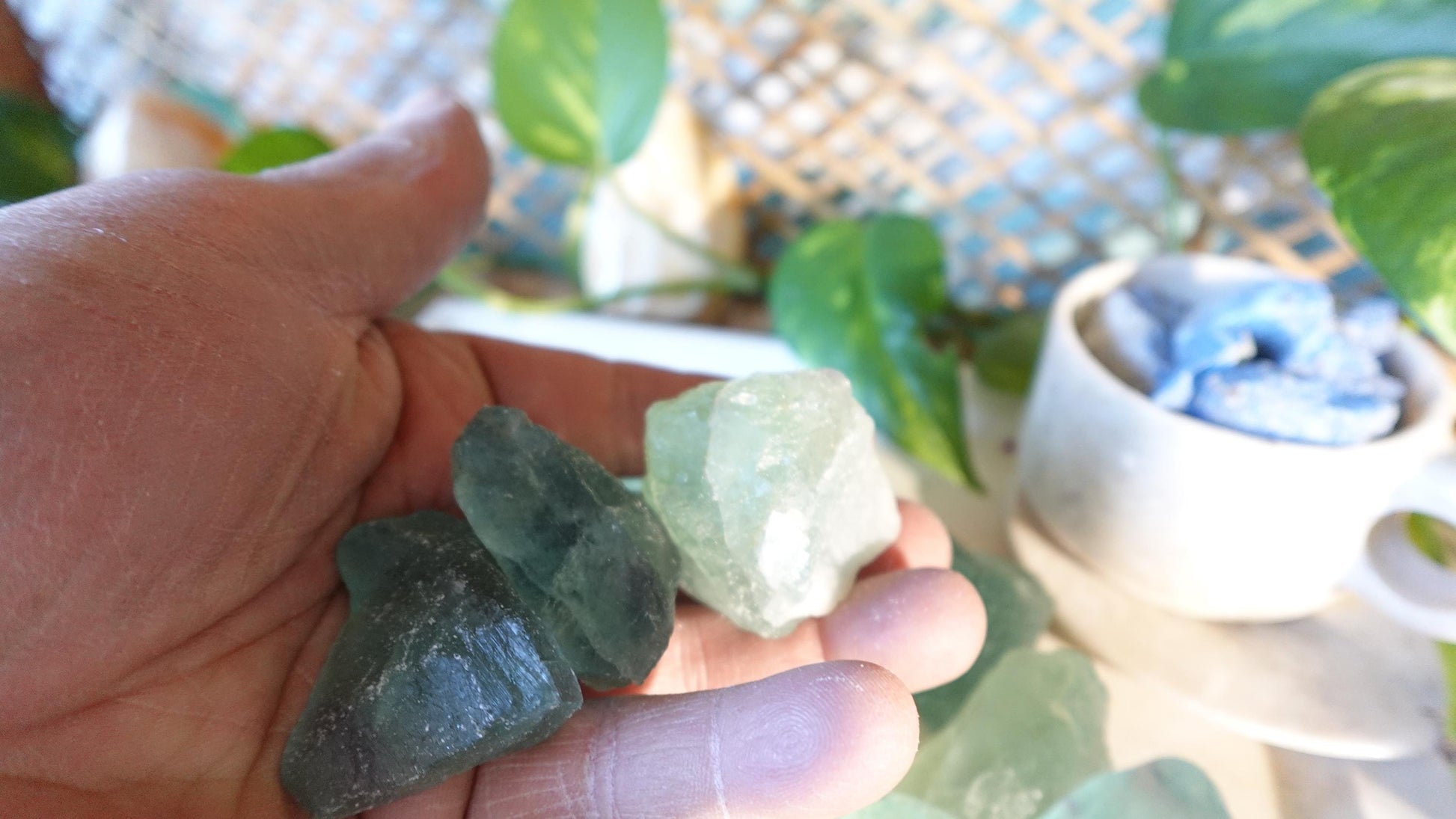 Natural Green Raw Fluorite Crystals Untreated Stones Arts Home Decor Wholesale minerals School Christmas Xmas Home Decor Gift Craft