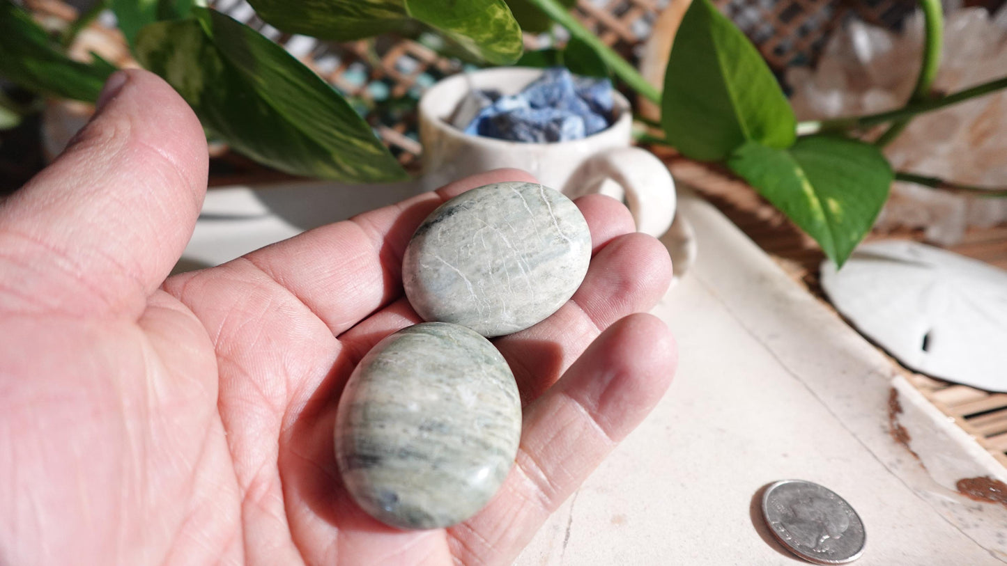 Olive Jade Medium Palm Stones Arts Home Decor Wholesale minerals Project Christmas Xmas Home Decor Gift Crafting Worry Polished Anxiety