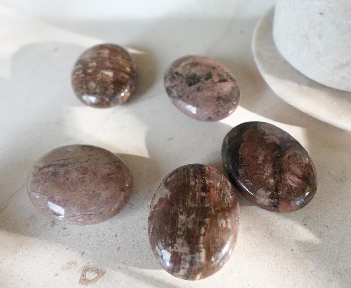 Rhodonite Natural Medium Palm Stone Medium Smooth Polished Carved Crystal for Distraction Anxiety Christmas Home Decor Birthday Gift Anxiety