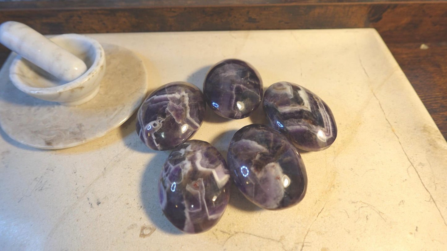 Dream Amethyst Natural Palm Stone Smooth Polished Carved Crystal for Distraction from Anxiety Worry Home Decor Christmas Birthday Xmas Gift