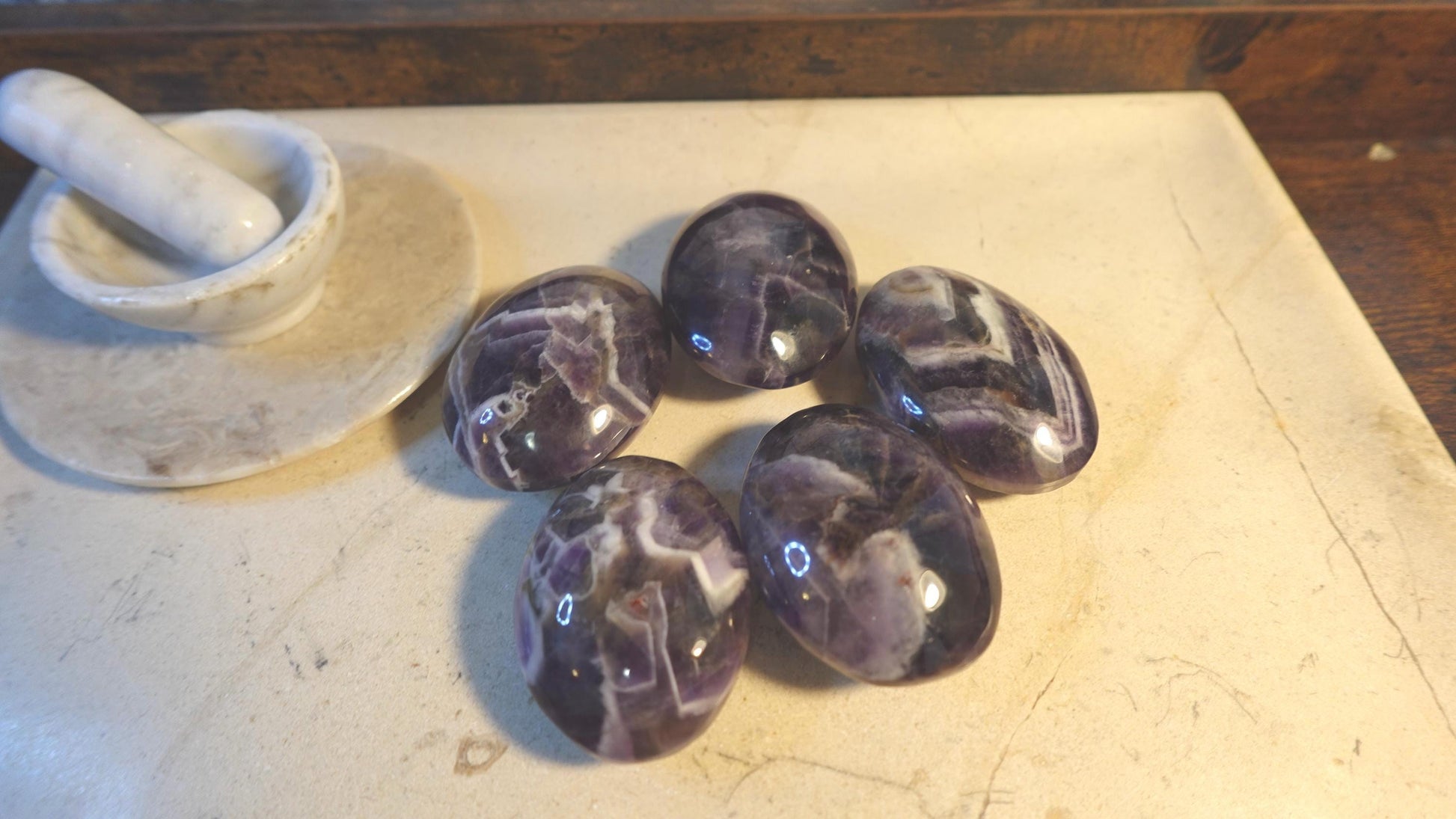 Dream Amethyst Natural Palm Stone Smooth Polished Carved Crystal for Distraction from Anxiety Worry Home Decor Christmas Birthday Xmas Gift