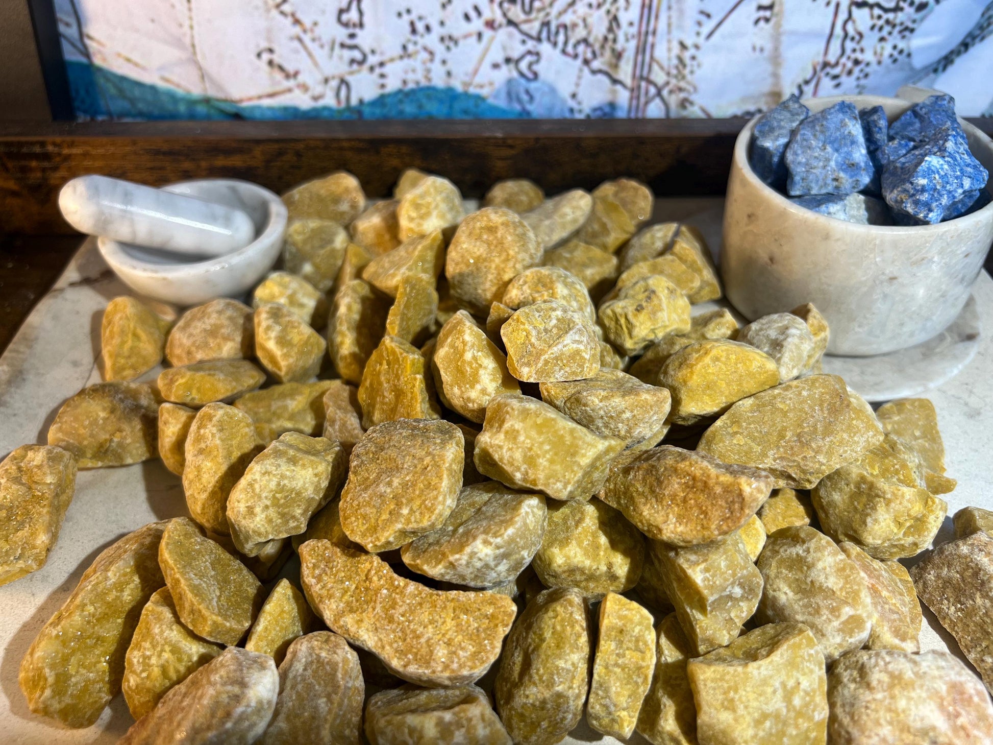 Yellow Jade Natural Raw Stone Carved Crystal for Distraction Anxiety Christmas Holiday Decor Xmas Birthday Gift Home Natural Gemstone