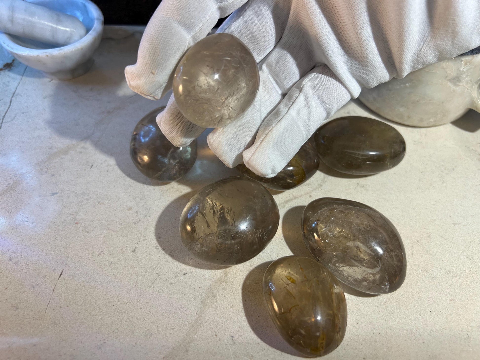 Madagascan Smoky Quartz Natural Palm Stone Smooth Polished Carved Crystal for Distraction Birthday Xmas Gift Anxiety Worry Stone
