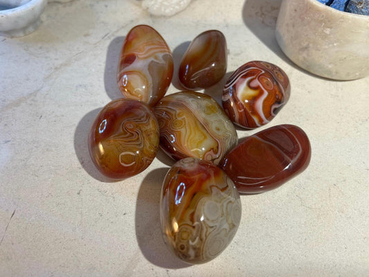 Sardonyx Natural Palm Stone Smooth Polished Carved Crystal for Distraction from Worry Anxiety Christmas Xmas Pocket Stress Meditation