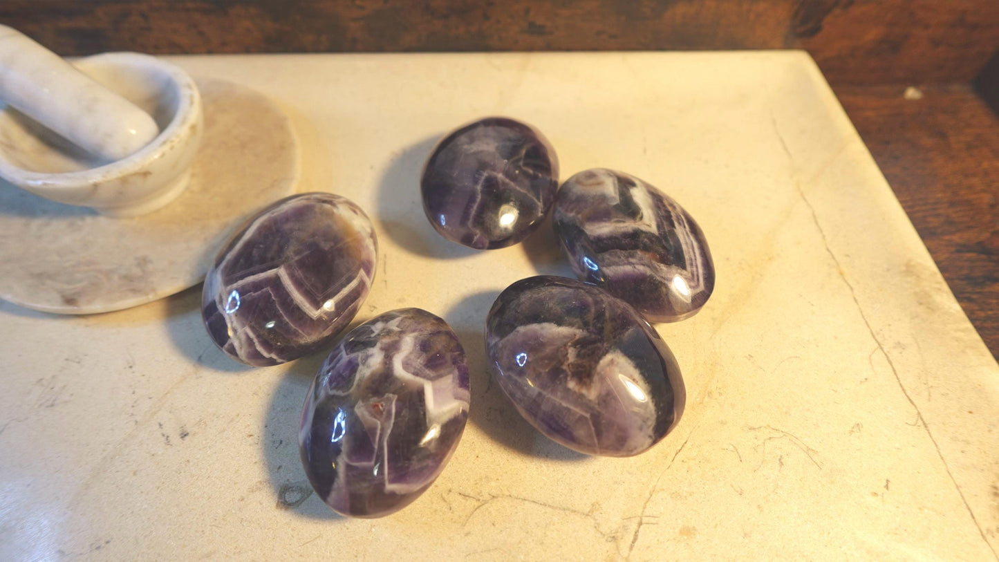 Dream Amethyst Natural Palm Stone Smooth Polished Carved Crystal for Distraction from Anxiety Worry Home Decor Christmas Birthday Xmas Gift