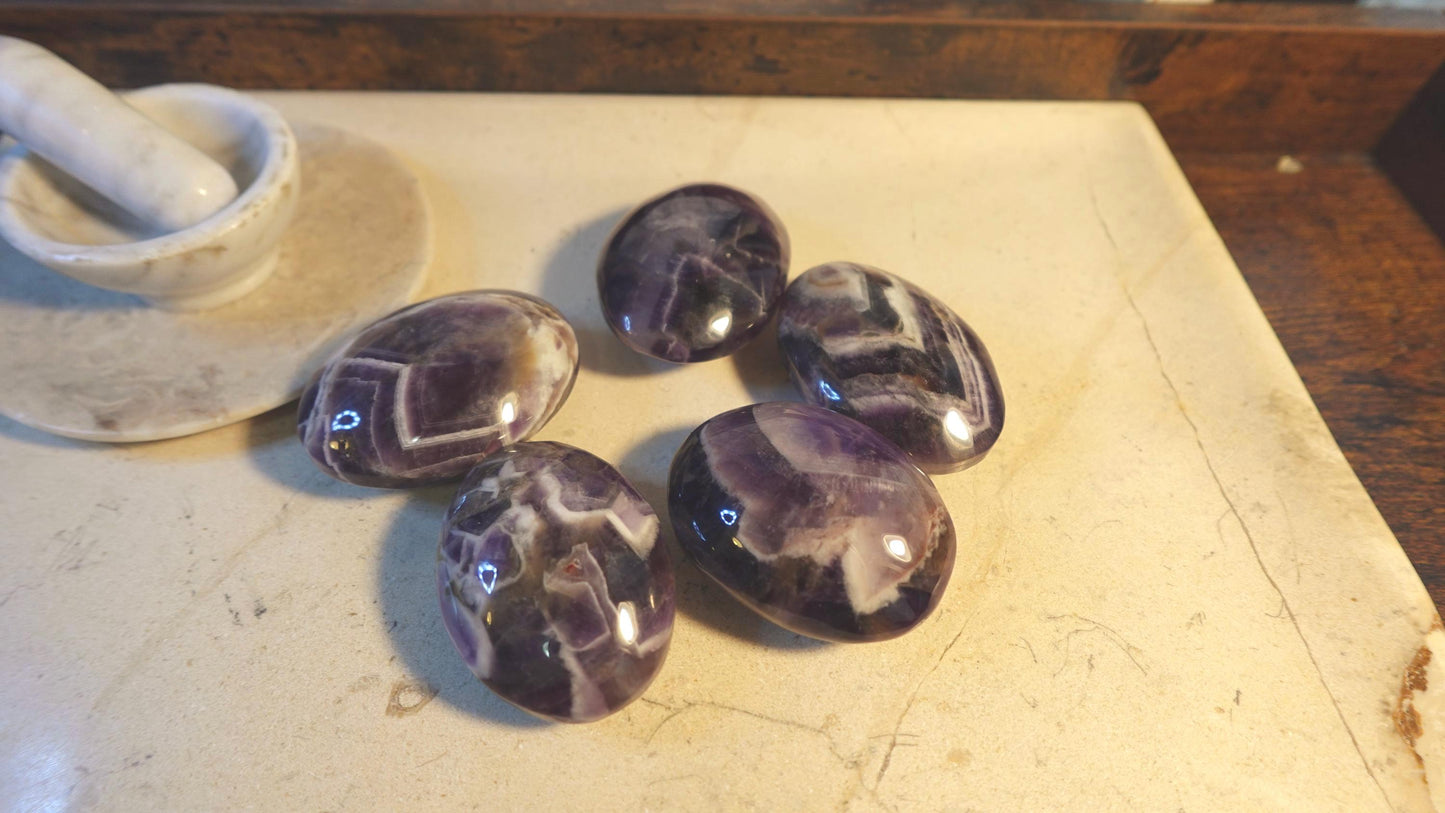 Dream Amethyst Natural Palm Stone Smooth Polished Carved Crystal for Distraction from Anxiety Worry Home Decor Christmas Birthday Xmas Gift