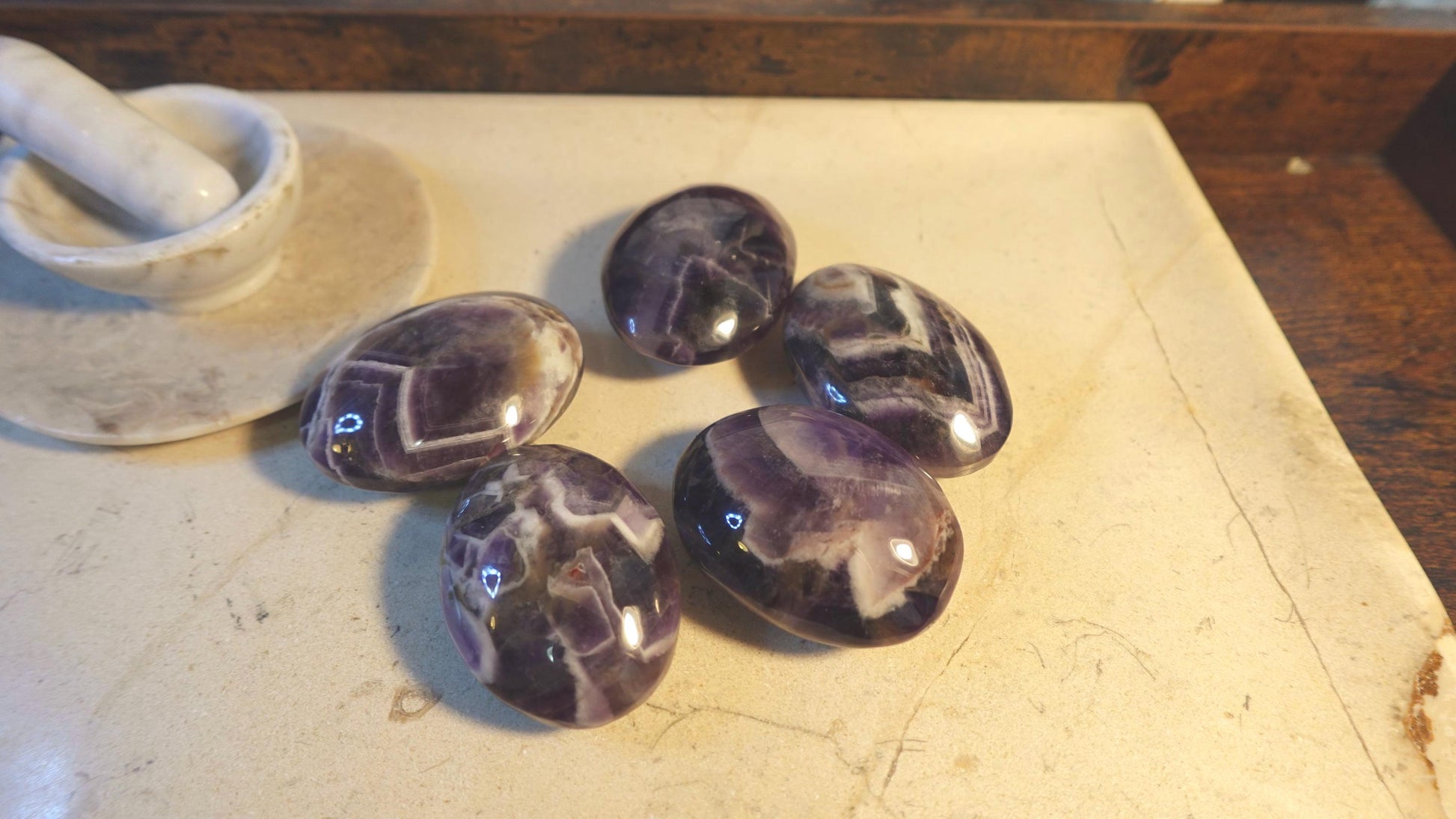 Dream Amethyst Natural Palm Stone Smooth Polished Carved Crystal for Distraction from Anxiety Worry Home Decor Christmas Birthday Xmas Gift