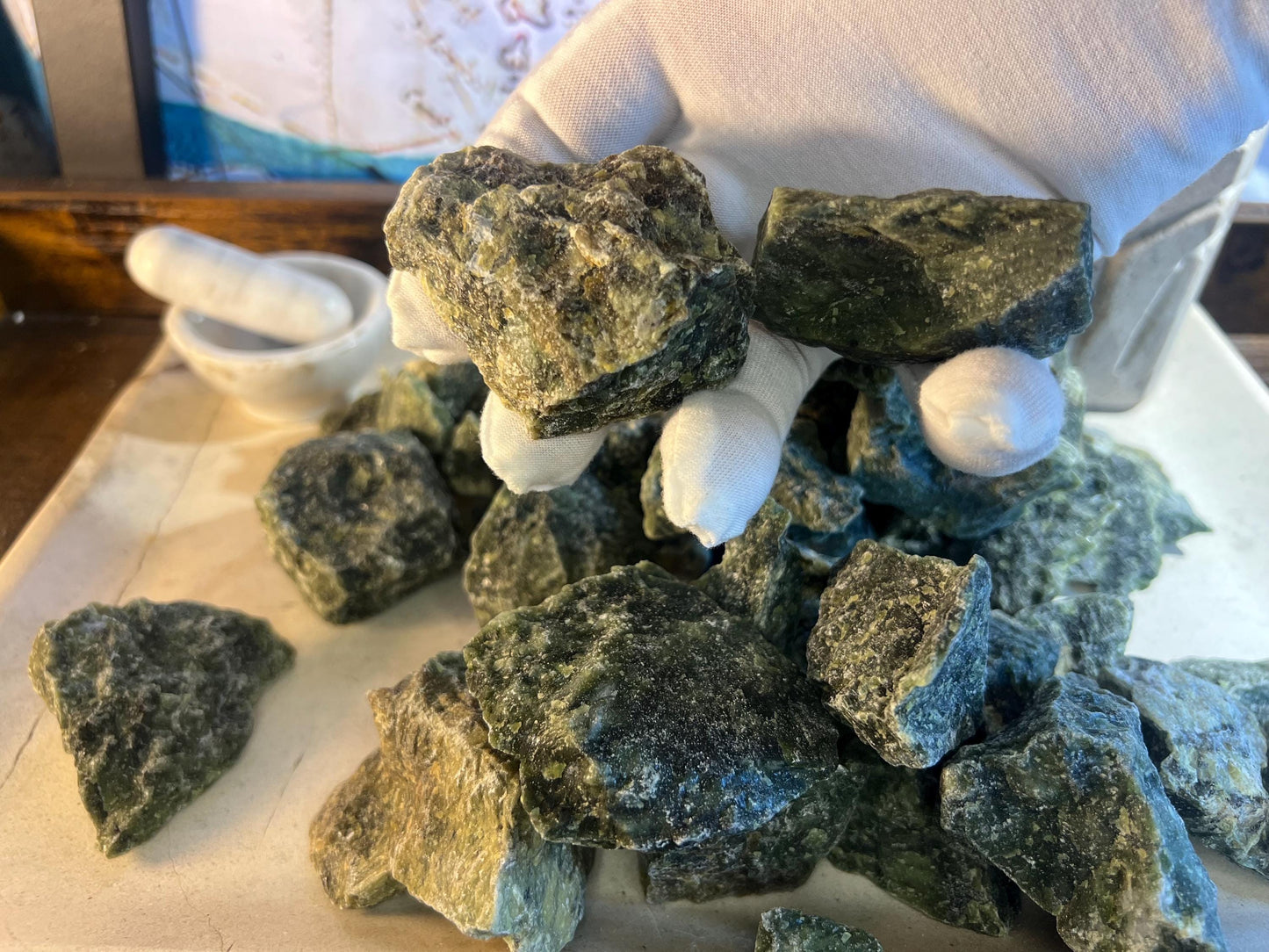 Green Jade Natural Raw Stone Carved Crystal for Distraction Anxiety Christmas Holiday Decor Xmas Birthday Gift Home Natural Gemstone