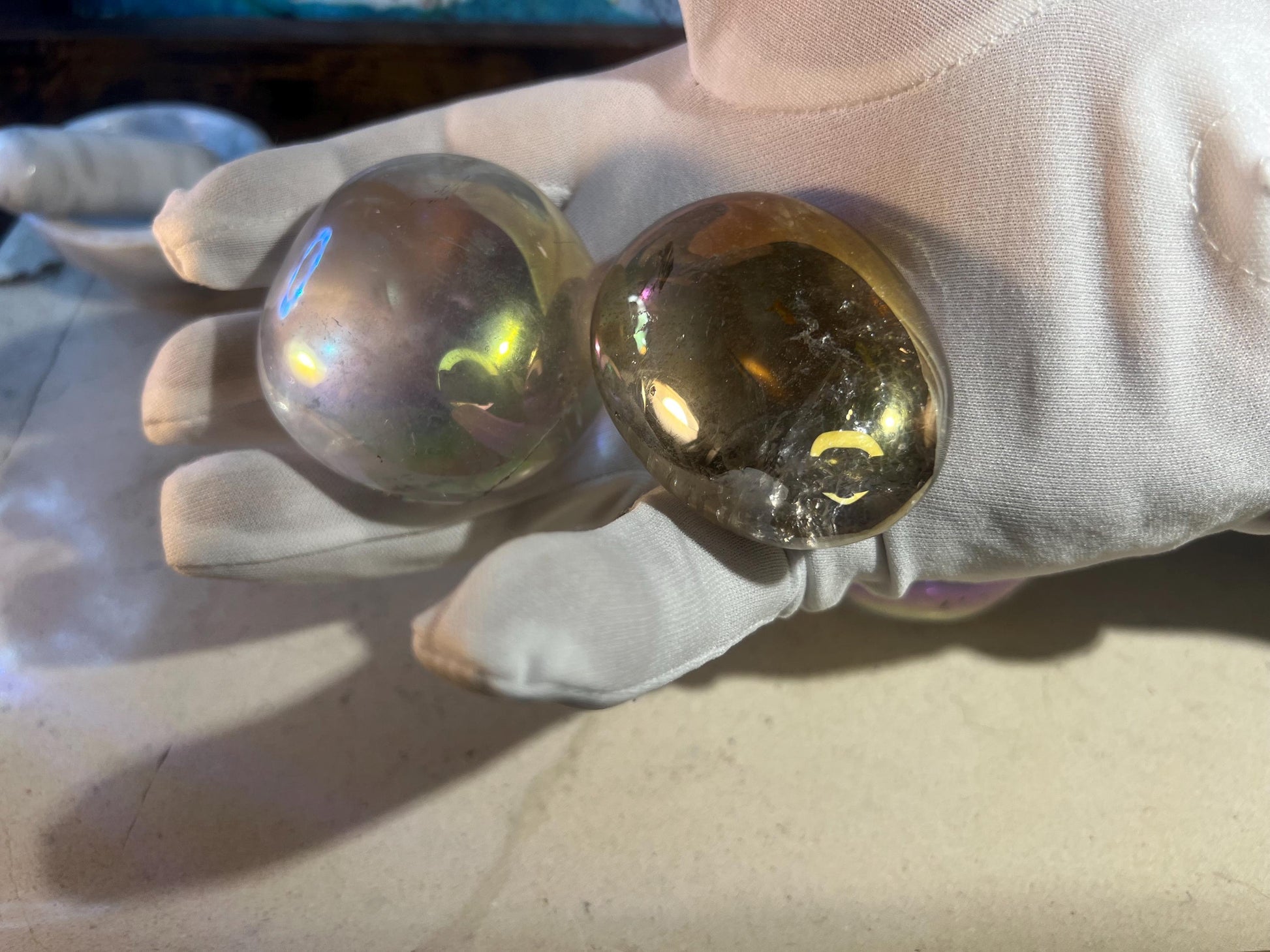 Angel Aura Clear Quartz Natural Palm Stone Smooth Polished Carved Crystal for Distraction from Anxiety or Worry Home Decor Holiday Xmas