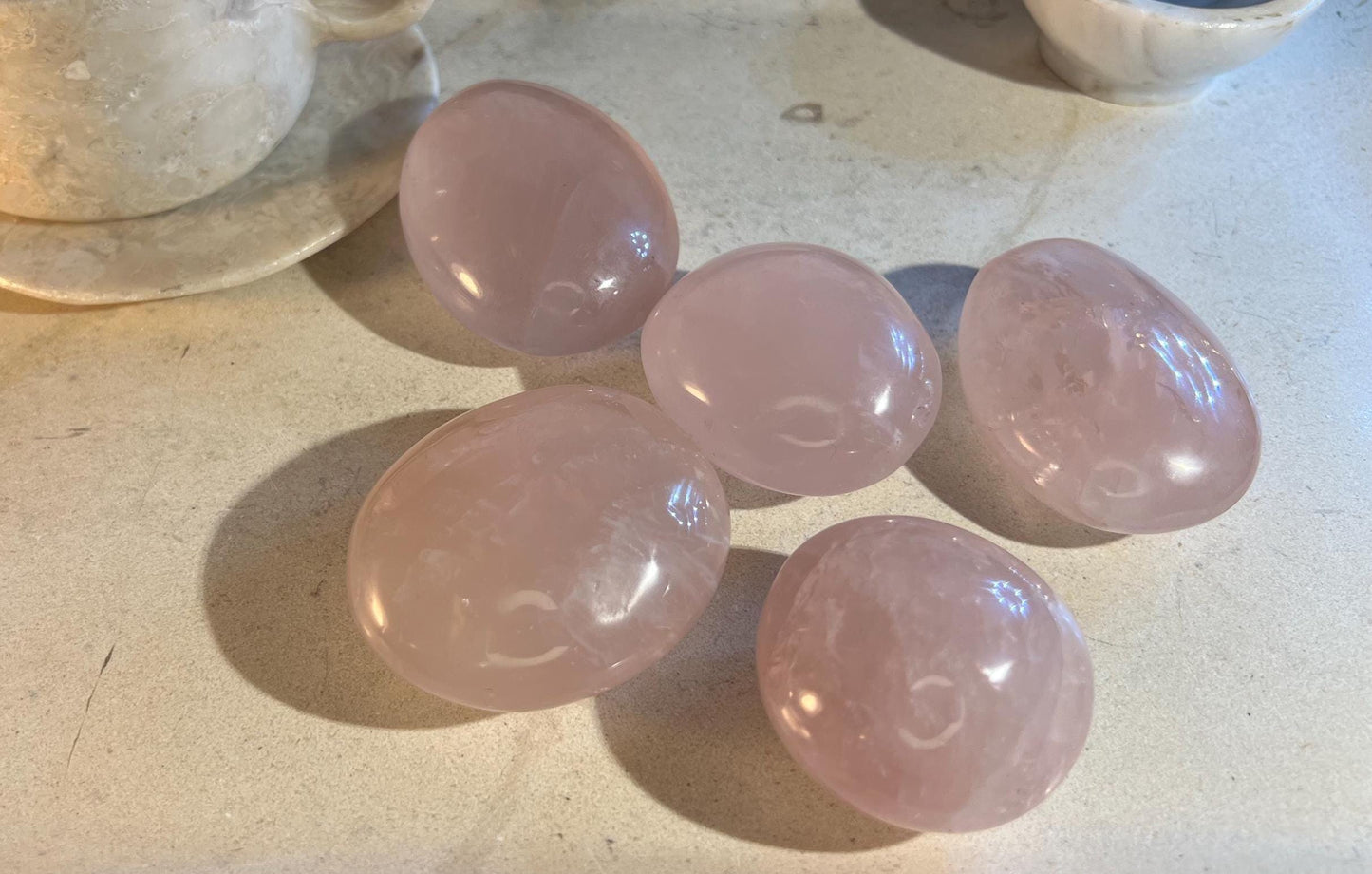 Rose Quartz Palm Stone Smooth Polished Carved Crystal for Distraction Holiday Home Decor Christmas Xmas Gift Home Decor Christmas Xmas