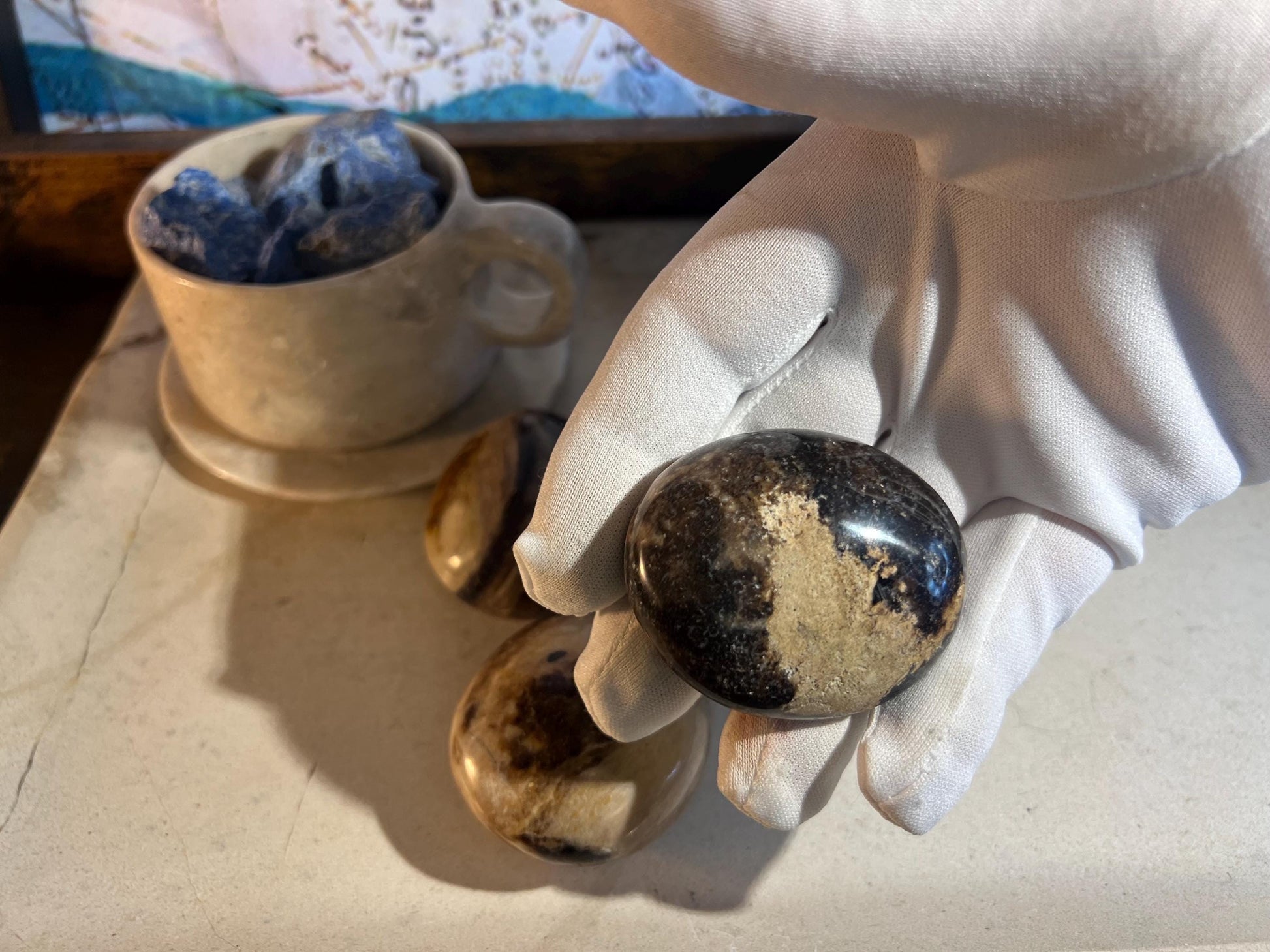 Fossil Wood Natural Palm Stone Smooth Polished Carved Crystal for Distraction from Anxiety or Worry Home Decor Holiday Xmas