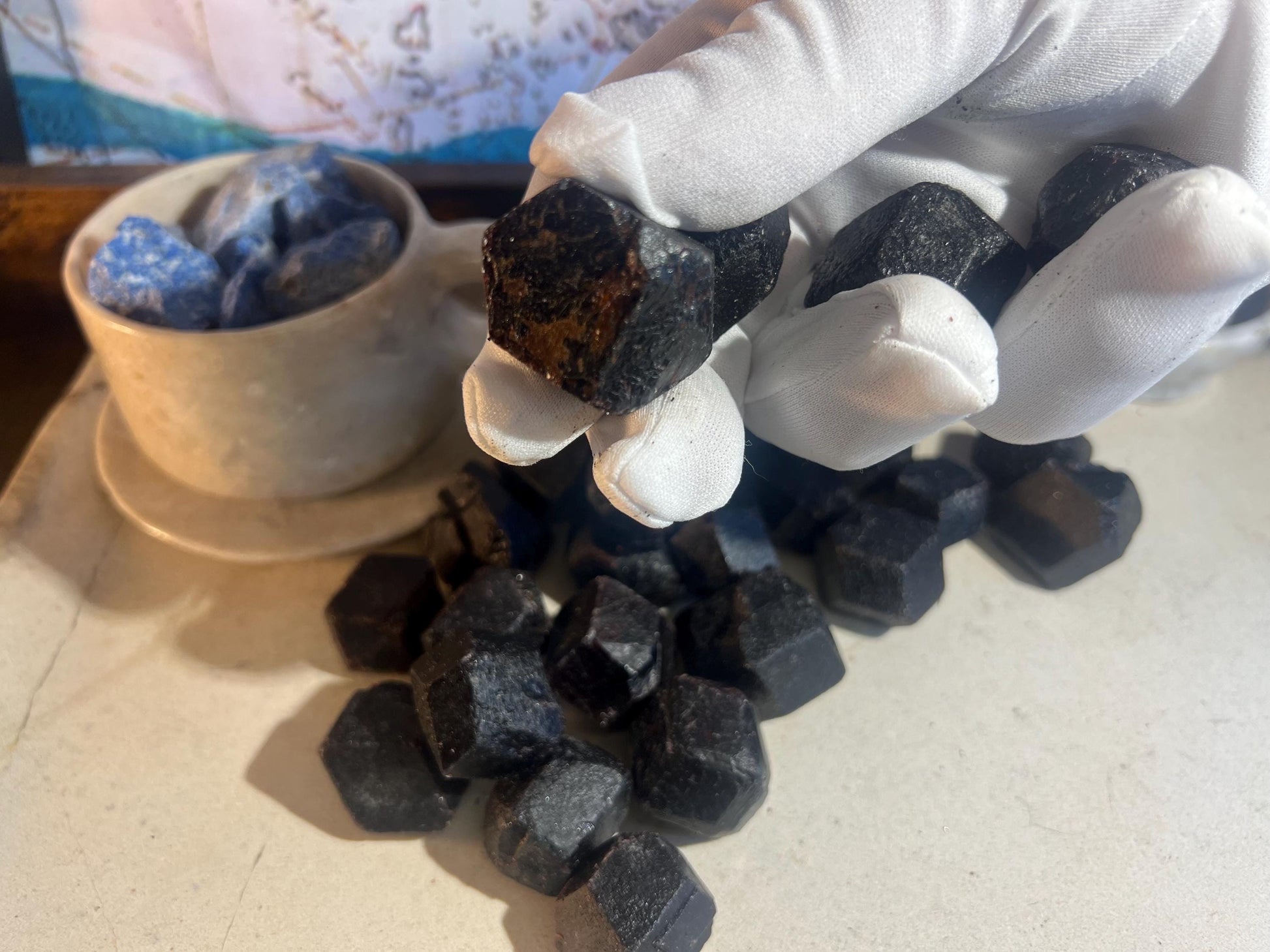 Raw Black Garnet Palm Stones Arts Home Decor Wholesale minerals Project Christmas Xmas Home Decor Gift Crafting Worry Polished Pocket