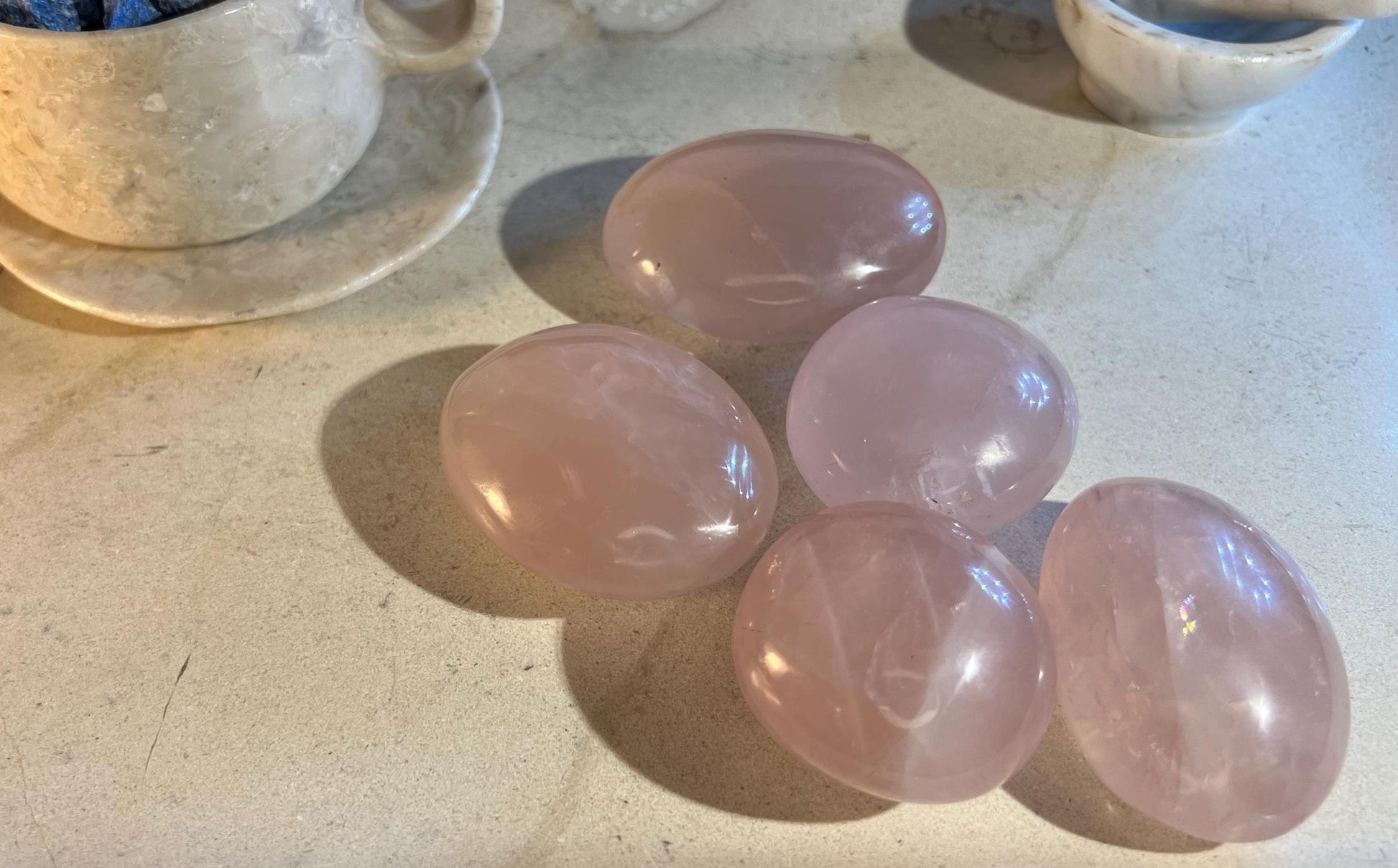 Rose Quartz Palm Stone Smooth Polished Carved Crystal for Distraction Holiday Home Decor Christmas Xmas Gift Home Decor Christmas Xmas