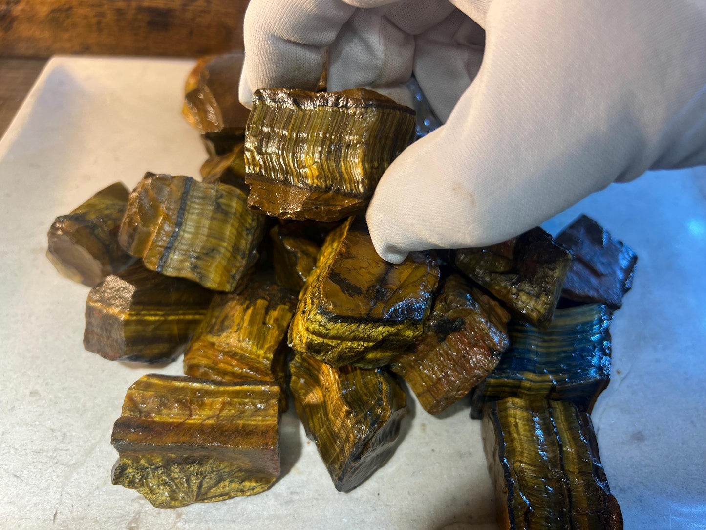 Raw Namibian Tiger Eye Crystals Untreated Anxiety Home Decor Wholesale minerals School Christmas Xmas Home Decor Craft Meditation Gift