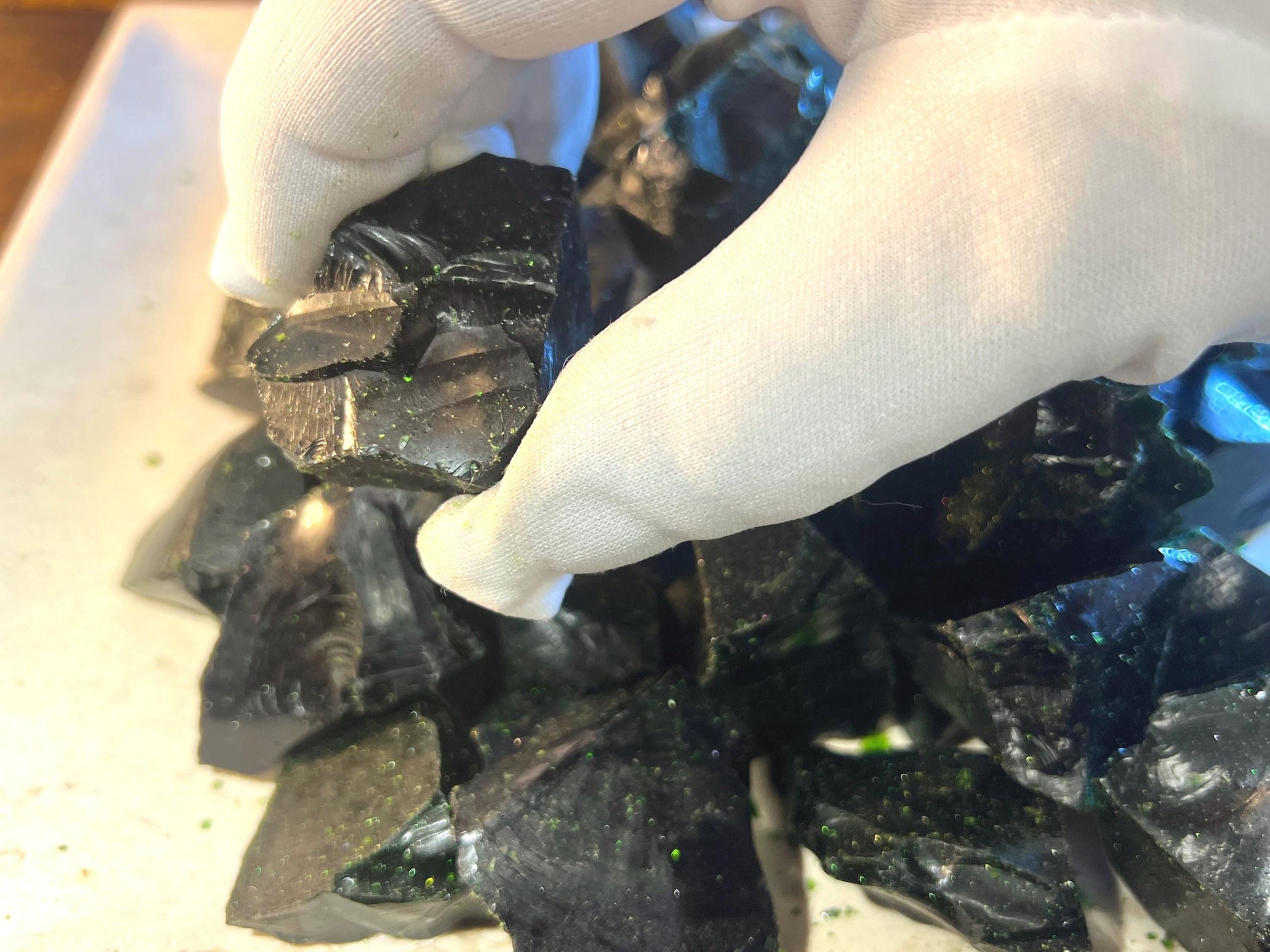 Glittering Green Goldstone Raw Crystal Polished Carved Crystal for Distraction from Anxiety or Worry Home Decor Holiday Xmas Meditation