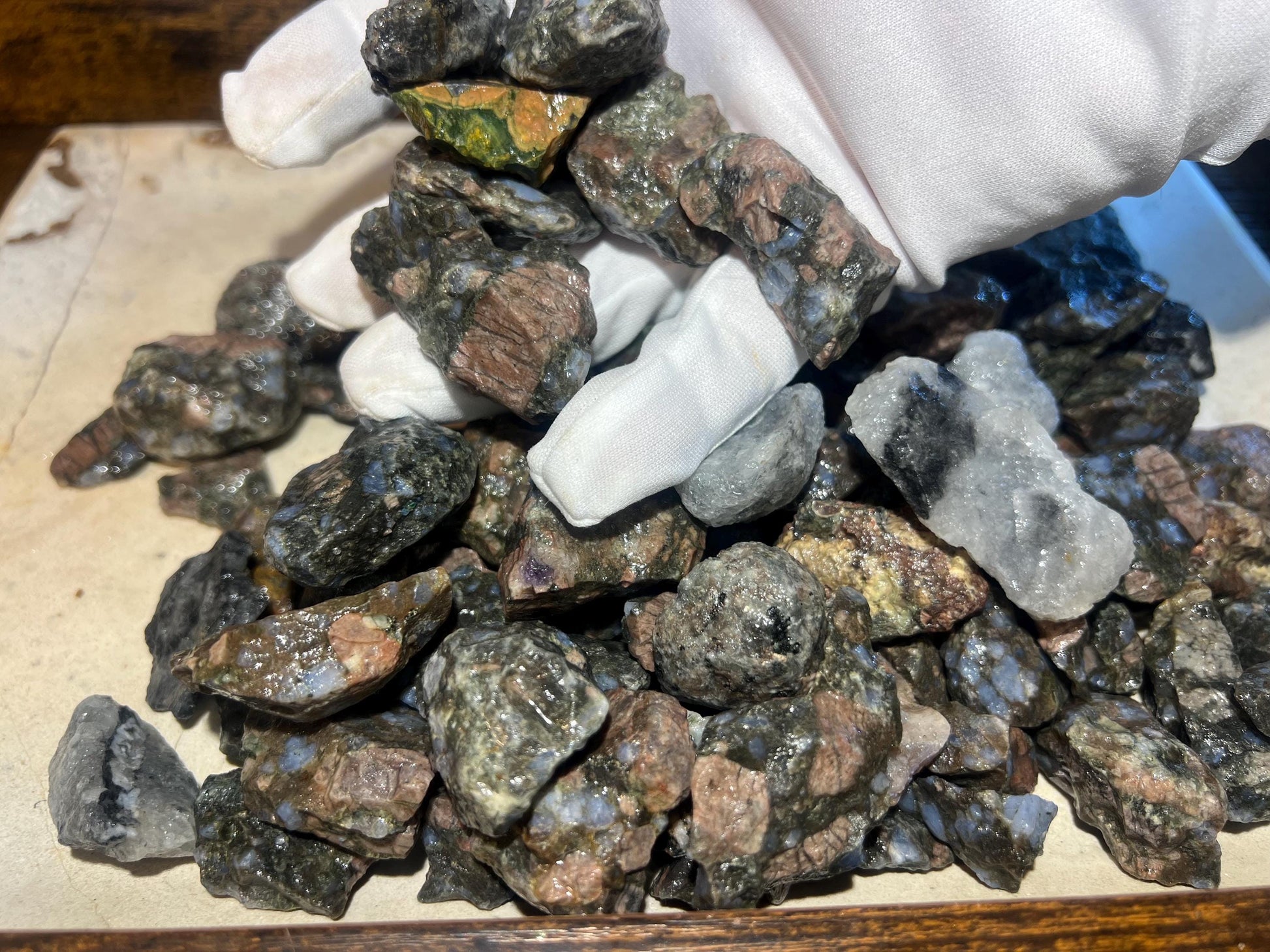 Raw Llianite Galaxy Rhyolite Quartz Crystals Untreated Anxiety Home Decor Wholesale minerals School Christmas Xmas Home Decor Craft