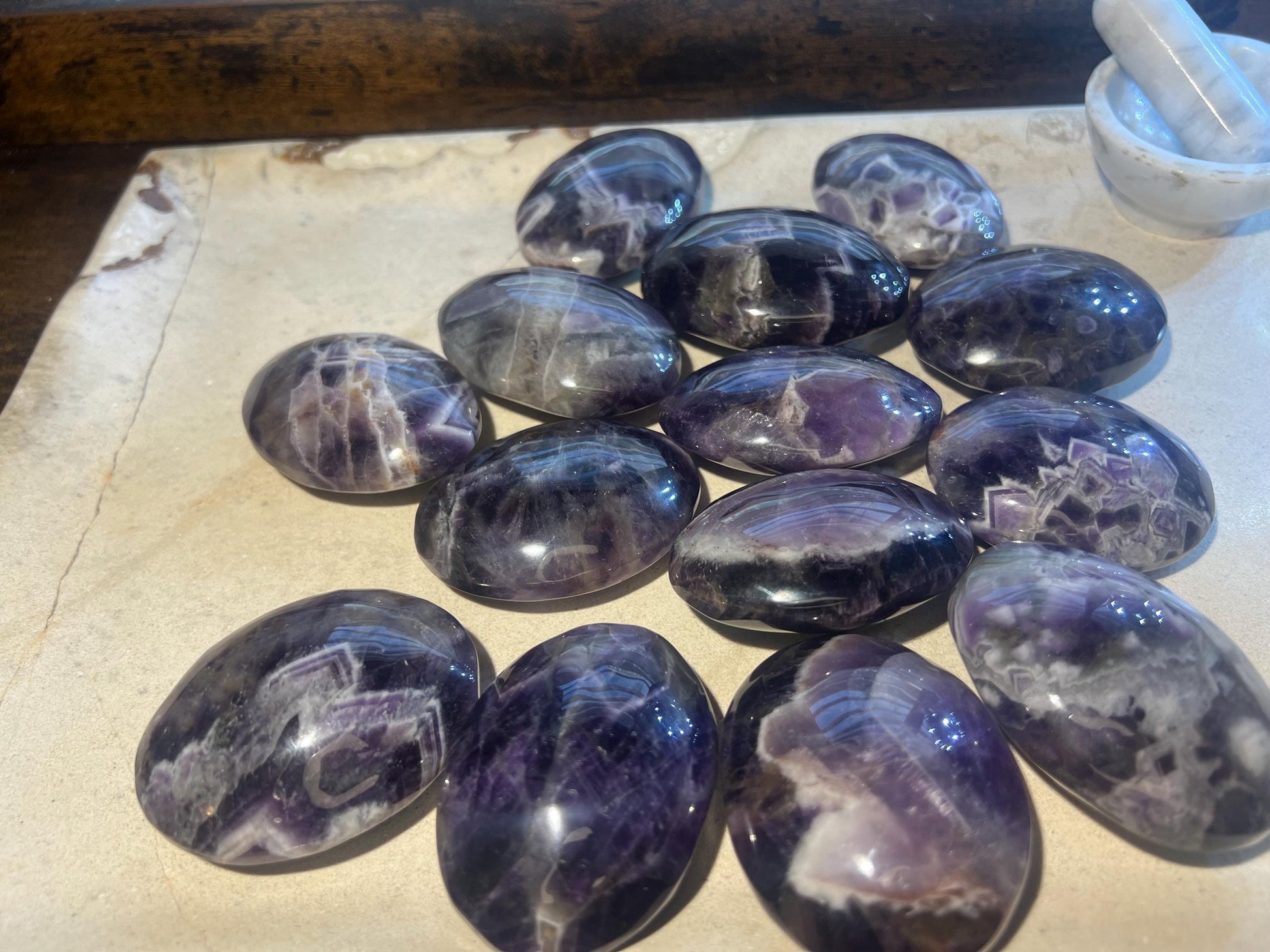Dream Amethyst Natural Palm Stone Smooth Polished Carved Crystal for Distraction from Anxiety Worry Home Decor Christmas Birthday Xmas Gift