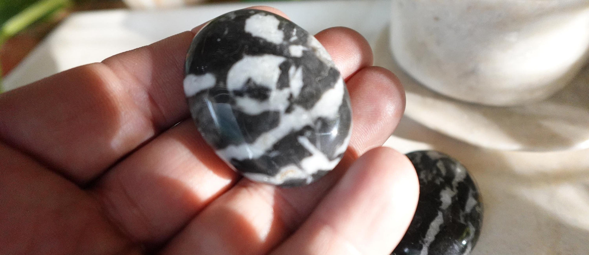 Zebra Rock Natural Medium Palm Stone Smooth Polished Carved Crystal for Distraction Christmas Holiday Decor Birthday Gift Anxiety Worry