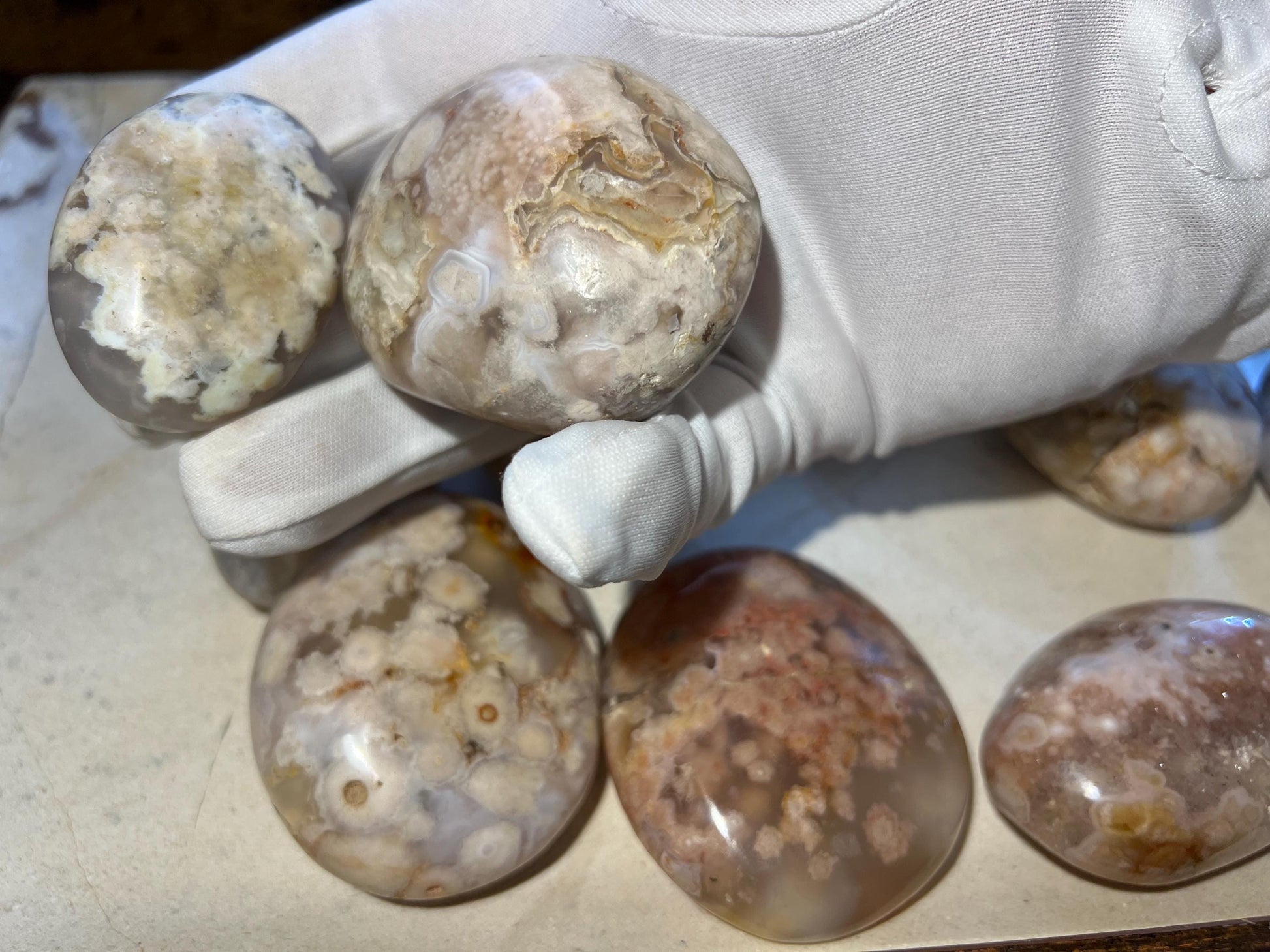 Flower Agate Polished Palm Stone Pocket Anxiety Palm Worry Pocket Gift Christmas Birthday Xmas Meditation Crystal Home Decor