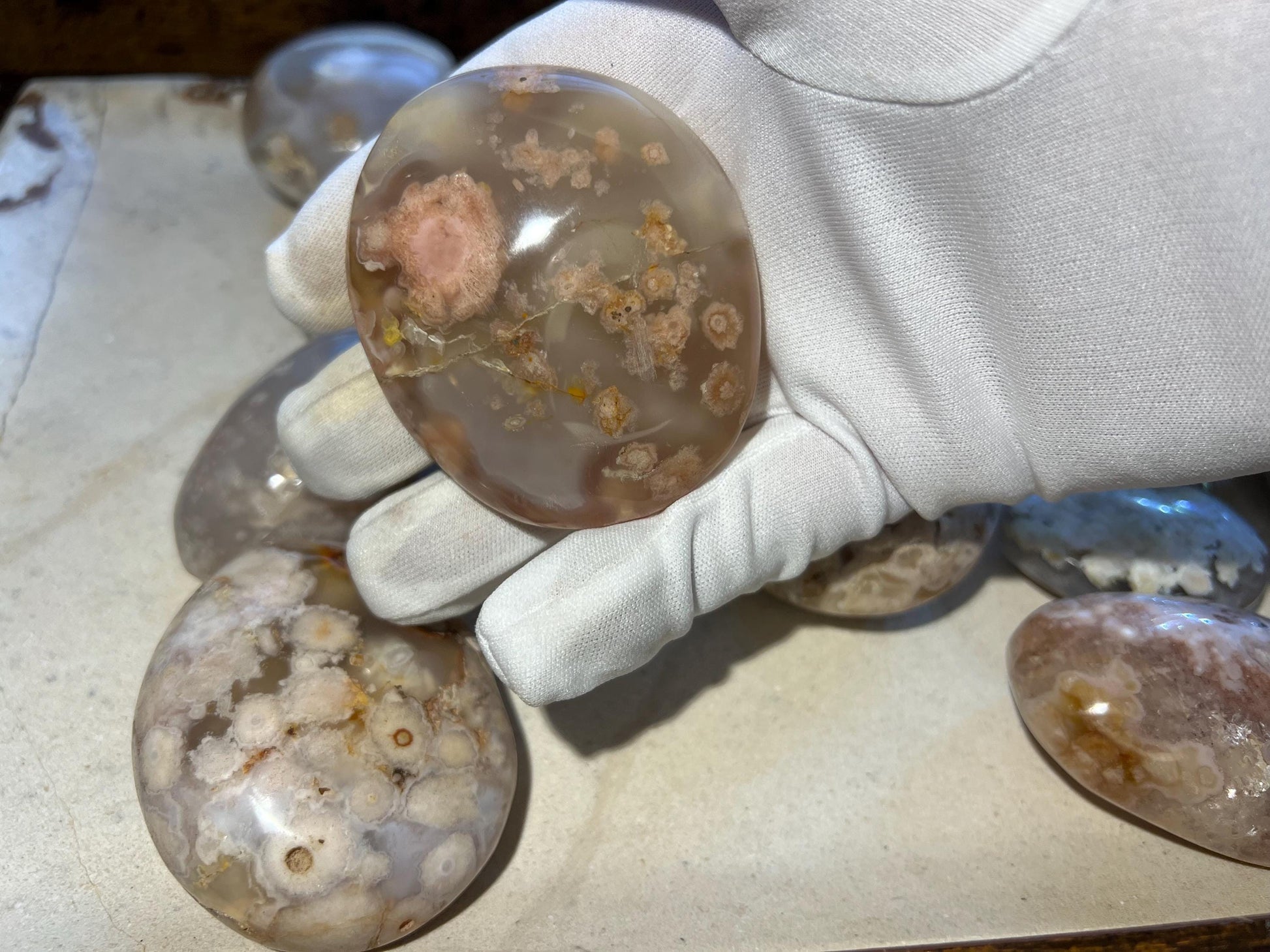 Flower Agate Polished Palm Stone Pocket Anxiety Palm Worry Pocket Gift Christmas Birthday Xmas Meditation Crystal Home Decor