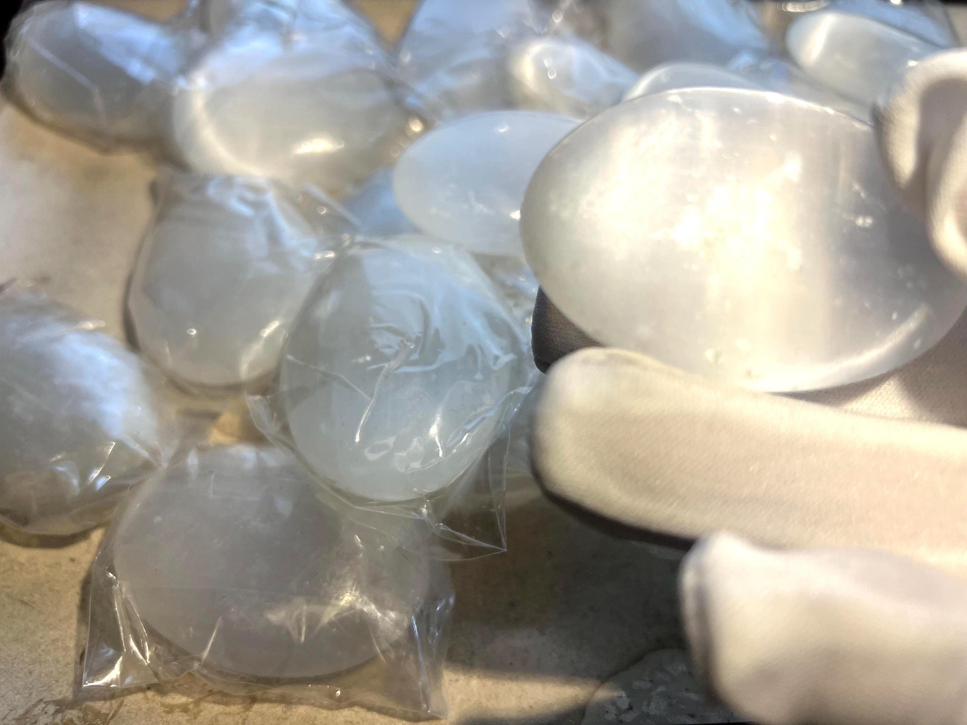 Pure Selenite Pocket Anxiety Palm Stone Smooth Panic Relaxation Natural Crystal Home Decor Birthday Gift Cleansing Crystal Large Worry