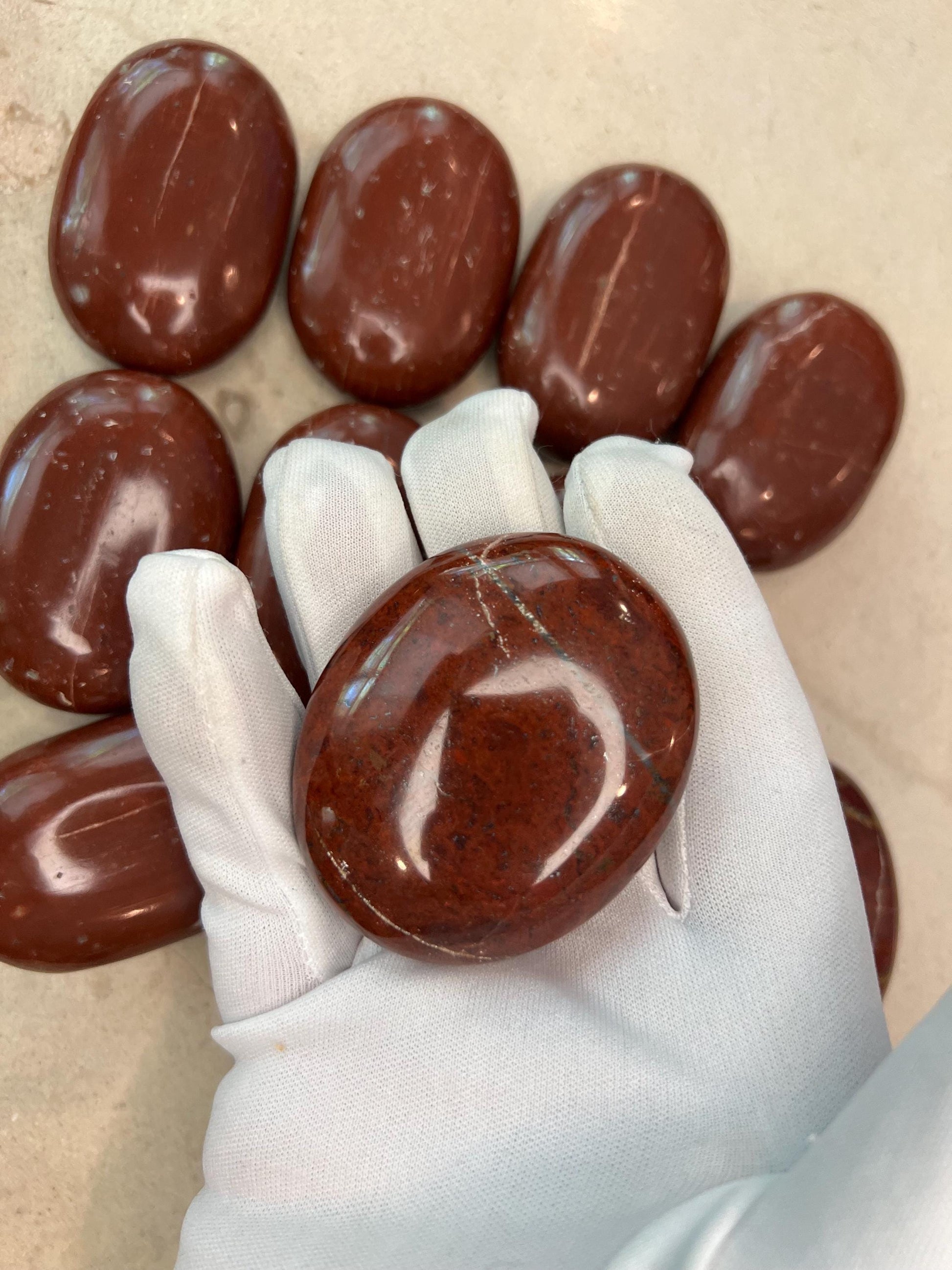 Indian Red Jasper Natural Palm Stone Smooth Polished Carved Crystal for Distraction Home Decor Christmas Xmas Meditation
