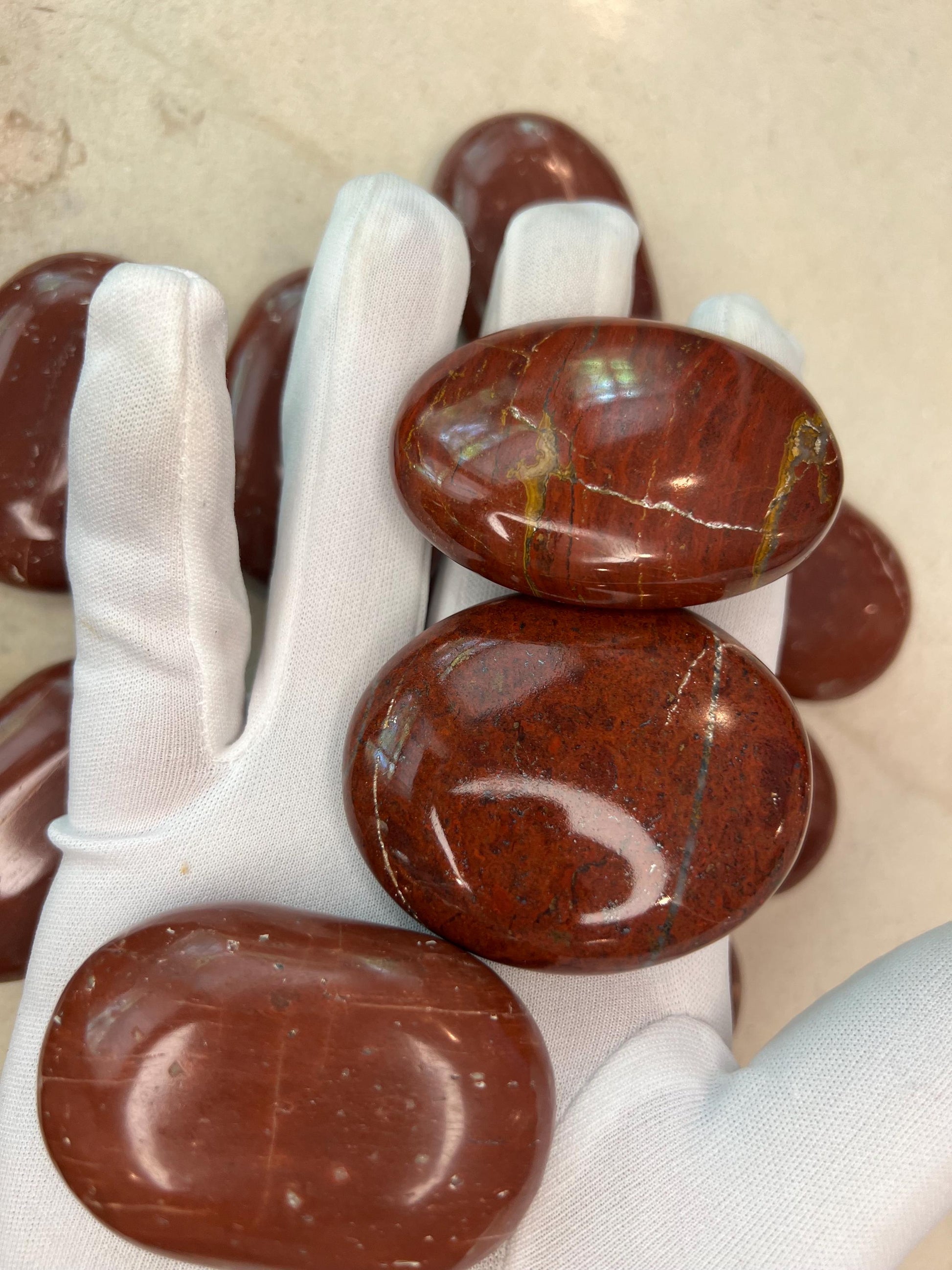 Indian Red Jasper Natural Palm Stone Smooth Polished Carved Crystal for Distraction Home Decor Christmas Xmas Meditation