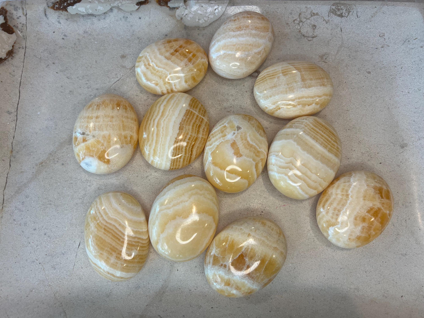 Honey Calcite Palm Stones Natural Free Form Stone Smooth Polished Carved Crystal for Distraction Worry Anxiety birthday Home Decor