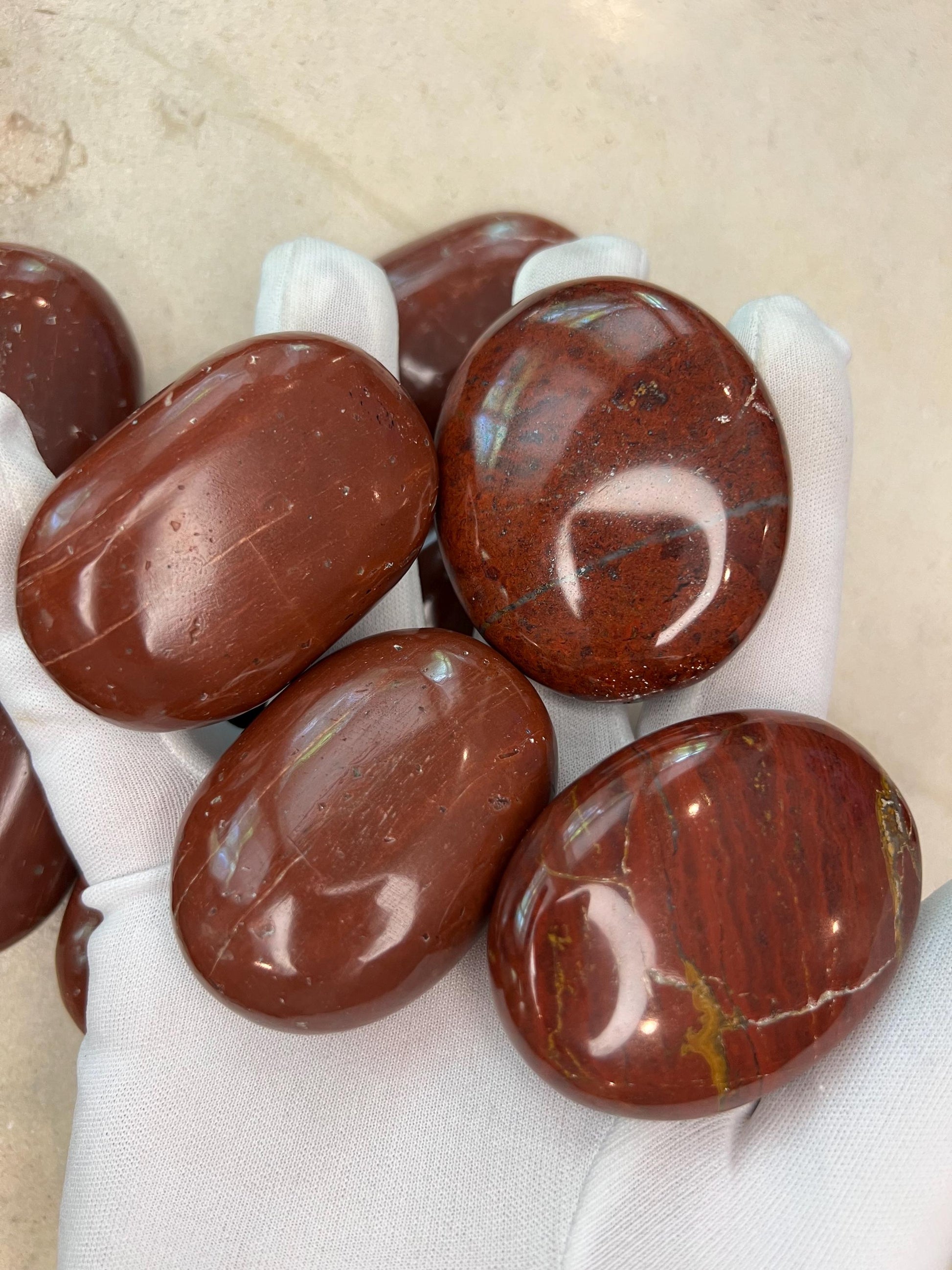 Indian Red Jasper Natural Palm Stone Smooth Polished Carved Crystal for Distraction Home Decor Christmas Xmas Meditation