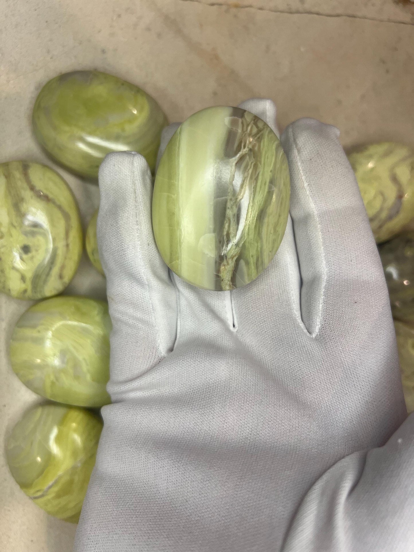 Indian Serpentine Natural Palm Stone Smooth Polished Carved Crystal for Distraction Home Decor Anxiety Worry Meditation Christmas Xmas Gift