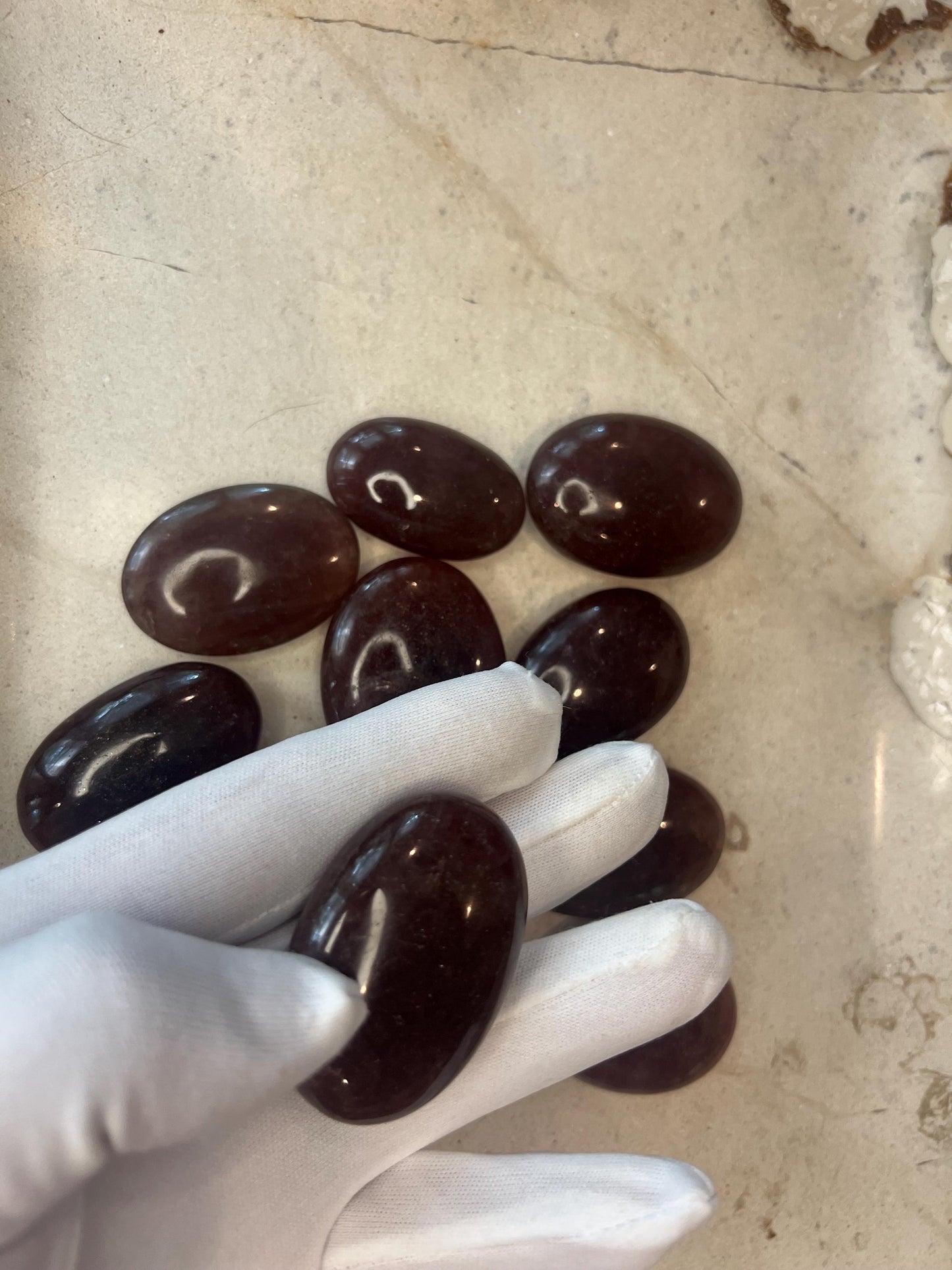 Madagascar Strawberry Quartz Palm Stones Natural Free Form Stone Smooth Polished Carved Crystal for Distraction Worry Anxiety Home Decor