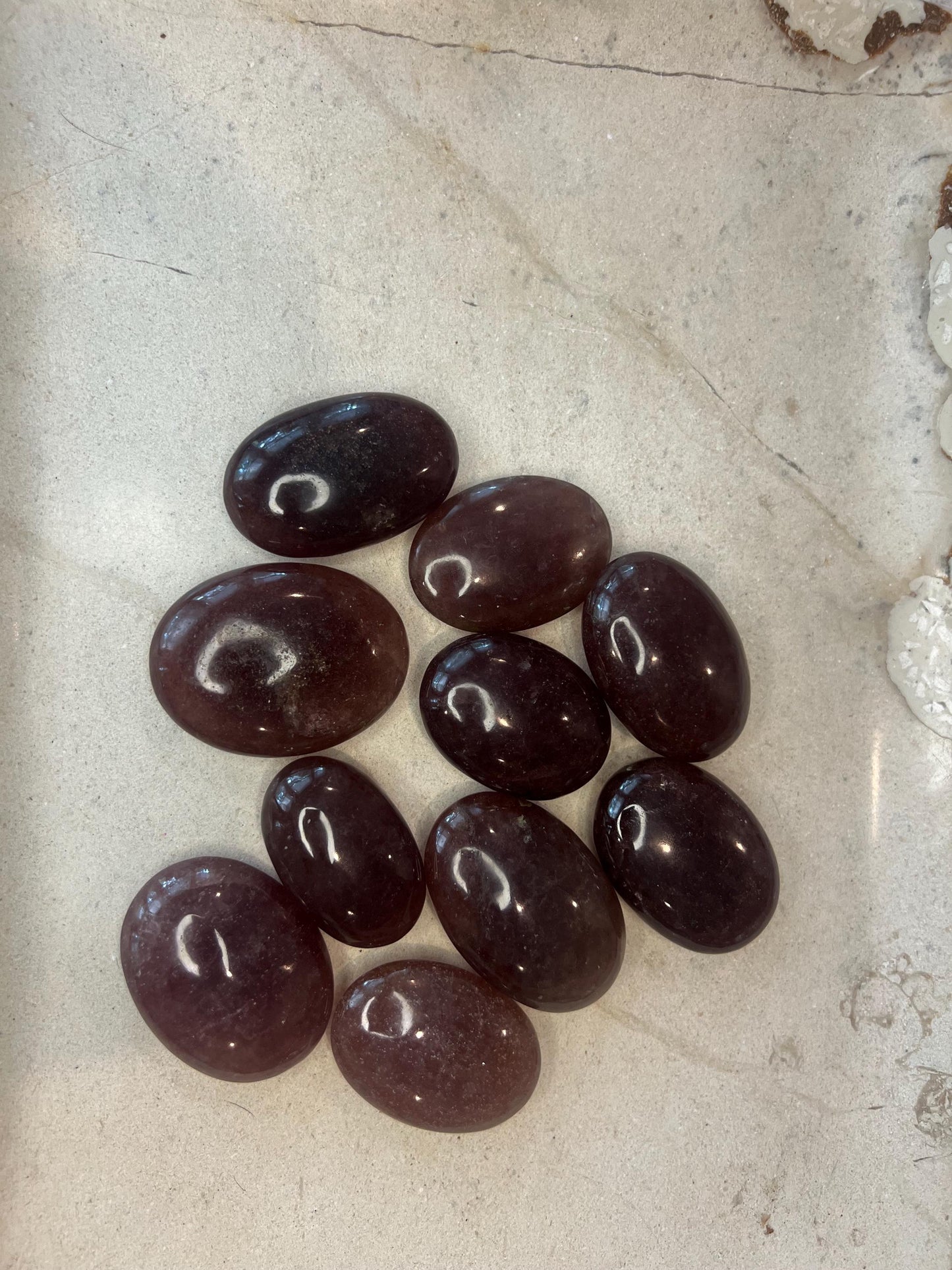 Madagascar Strawberry Quartz Palm Stones Natural Free Form Stone Smooth Polished Carved Crystal for Distraction Worry Anxiety Home Decor