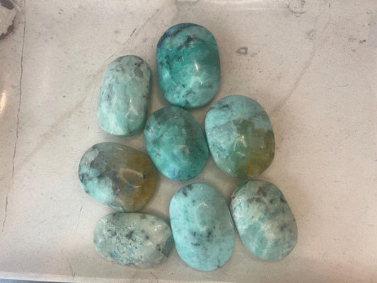 Congo Quantum Quattro Natural Palm Stone Smooth Polished Carved Crystal Distraction Home Decor Worry Stress Relief Anxiety Christmas Xmas