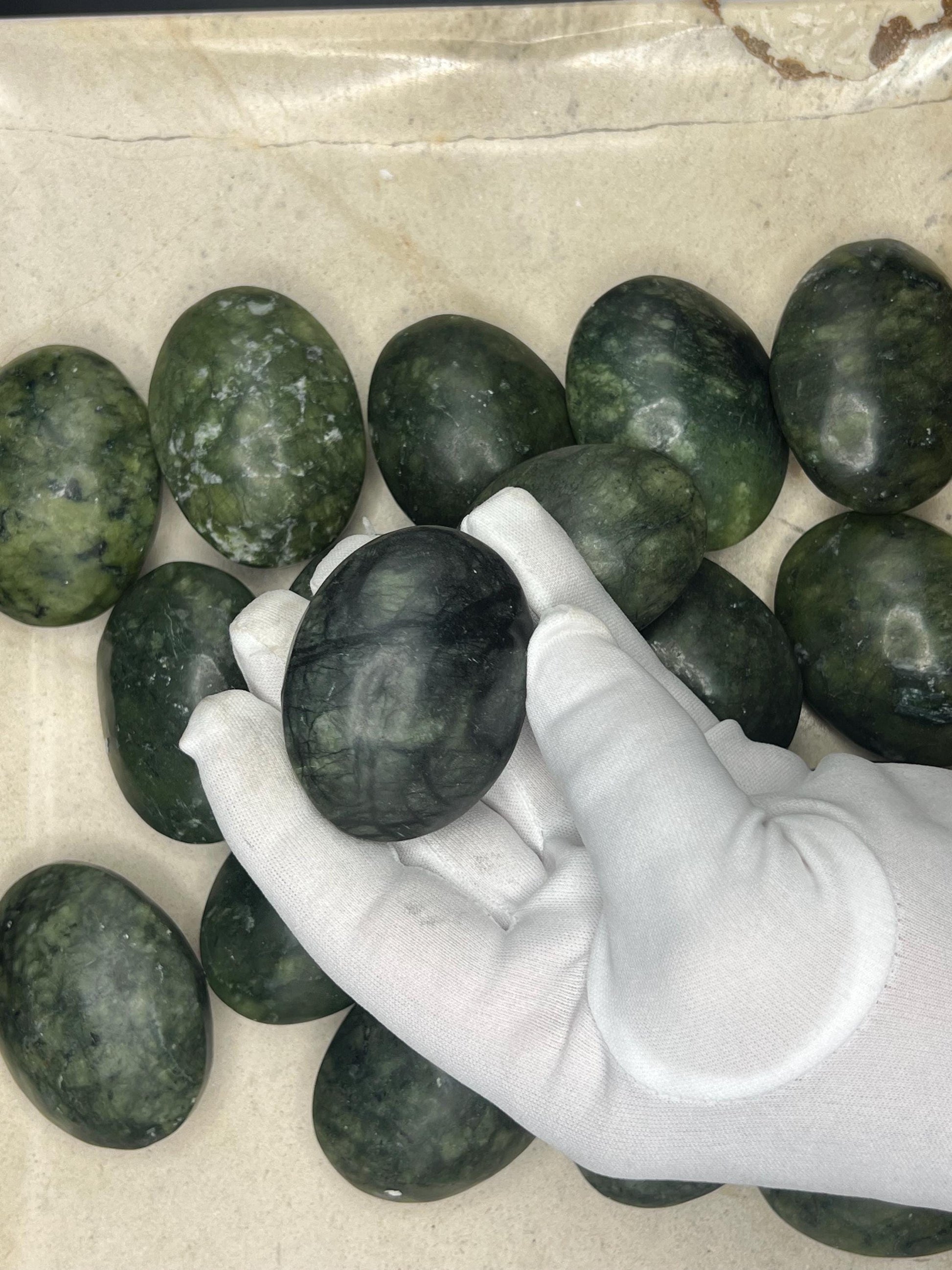 Nephrite Serpentine Jade Natural Palm Stone Smooth Polished Carved Crystal Distraction Home Decor Worry Stress Relief Anxiety Gift Christmas
