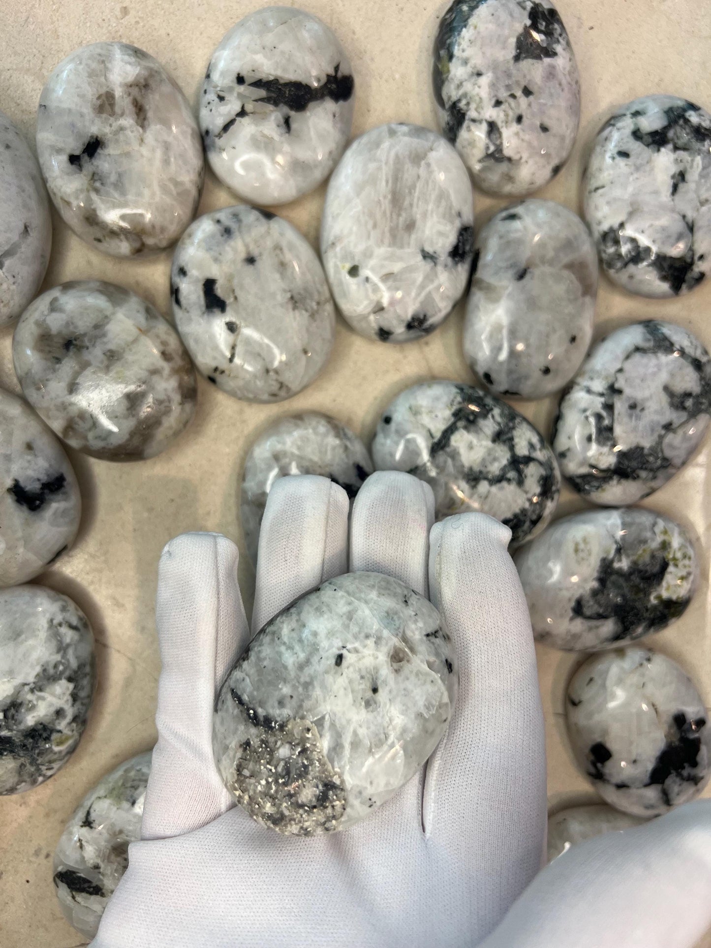 Indian White Moonstone Palm Stone Smooth Polished Carved Crystal for Distraction from Anxiety or Worry Home Decor Holiday Xmas Home Decor