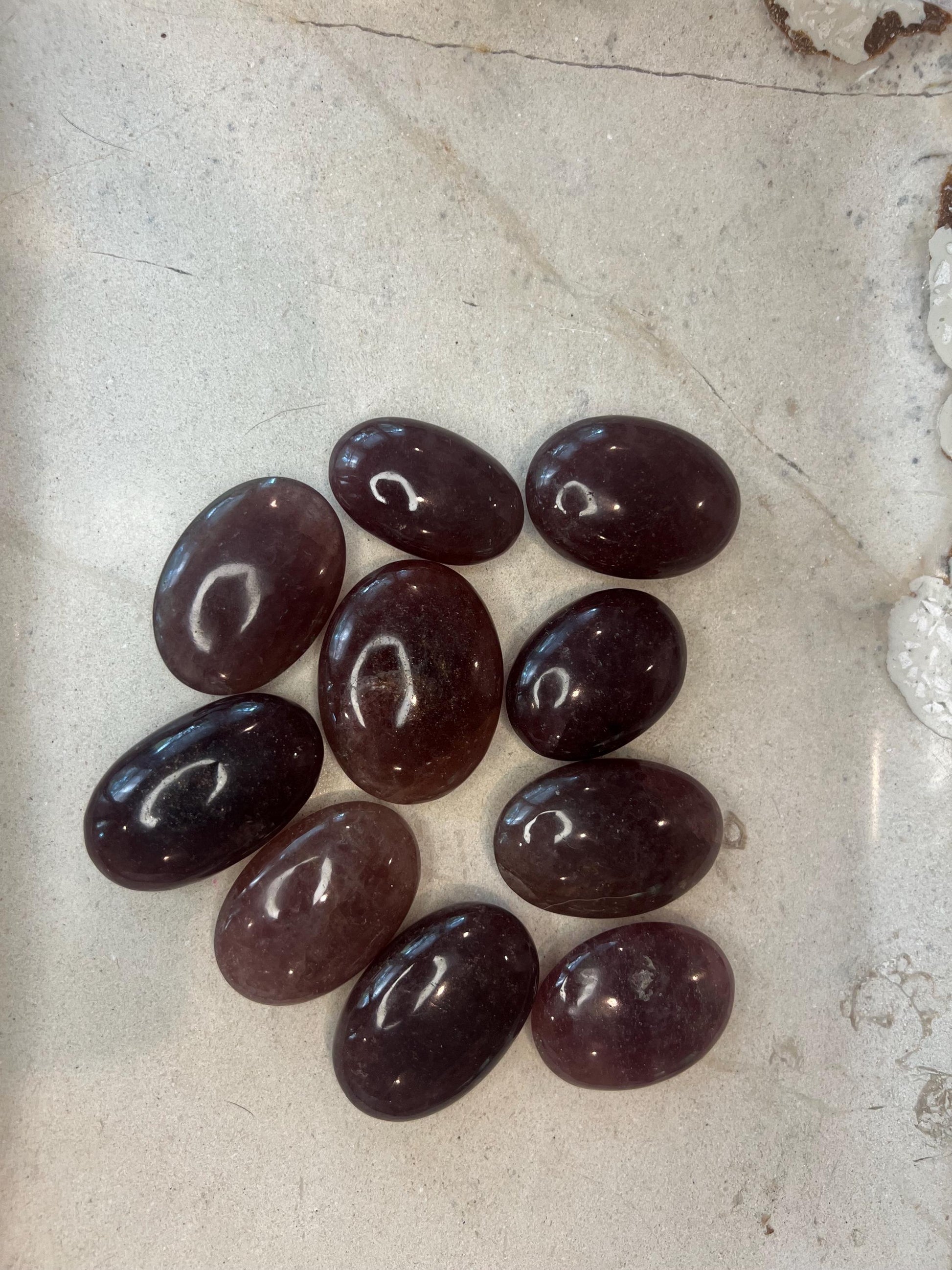 Madagascar Strawberry Quartz Palm Stones Natural Free Form Stone Smooth Polished Carved Crystal for Distraction Worry Anxiety Home Decor