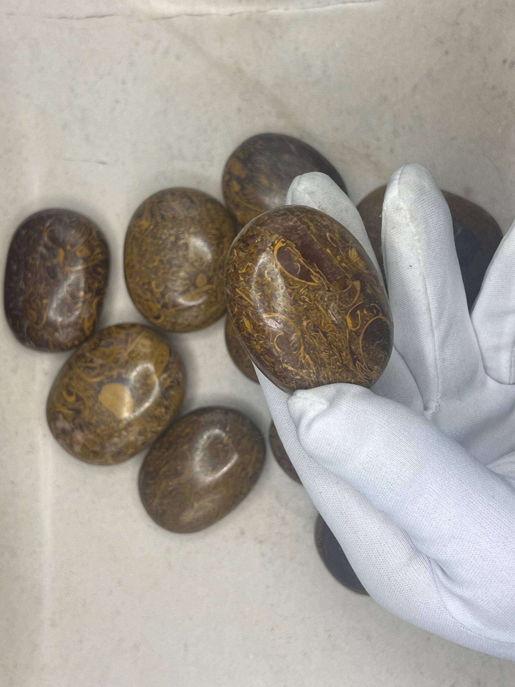 Egyptian Jasper Mariyam Palm Stone Smooth Polished Carved Crystal for Christmas Decor Gift Home Decor Worry Anxiety Birthday Xmas Gift