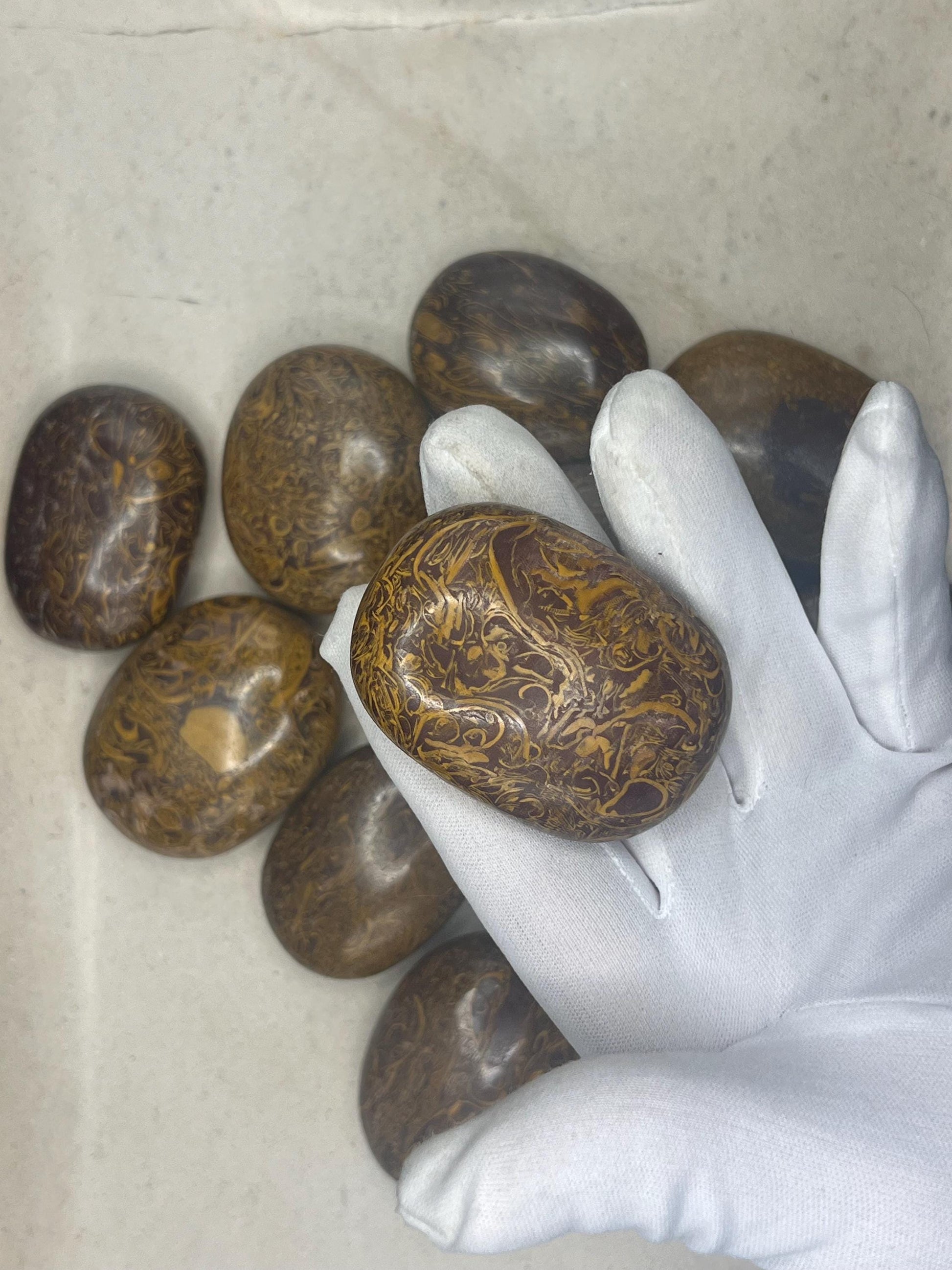 Egyptian Jasper Mariyam Palm Stone Smooth Polished Carved Crystal for Christmas Decor Gift Home Decor Worry Anxiety Birthday Xmas Gift