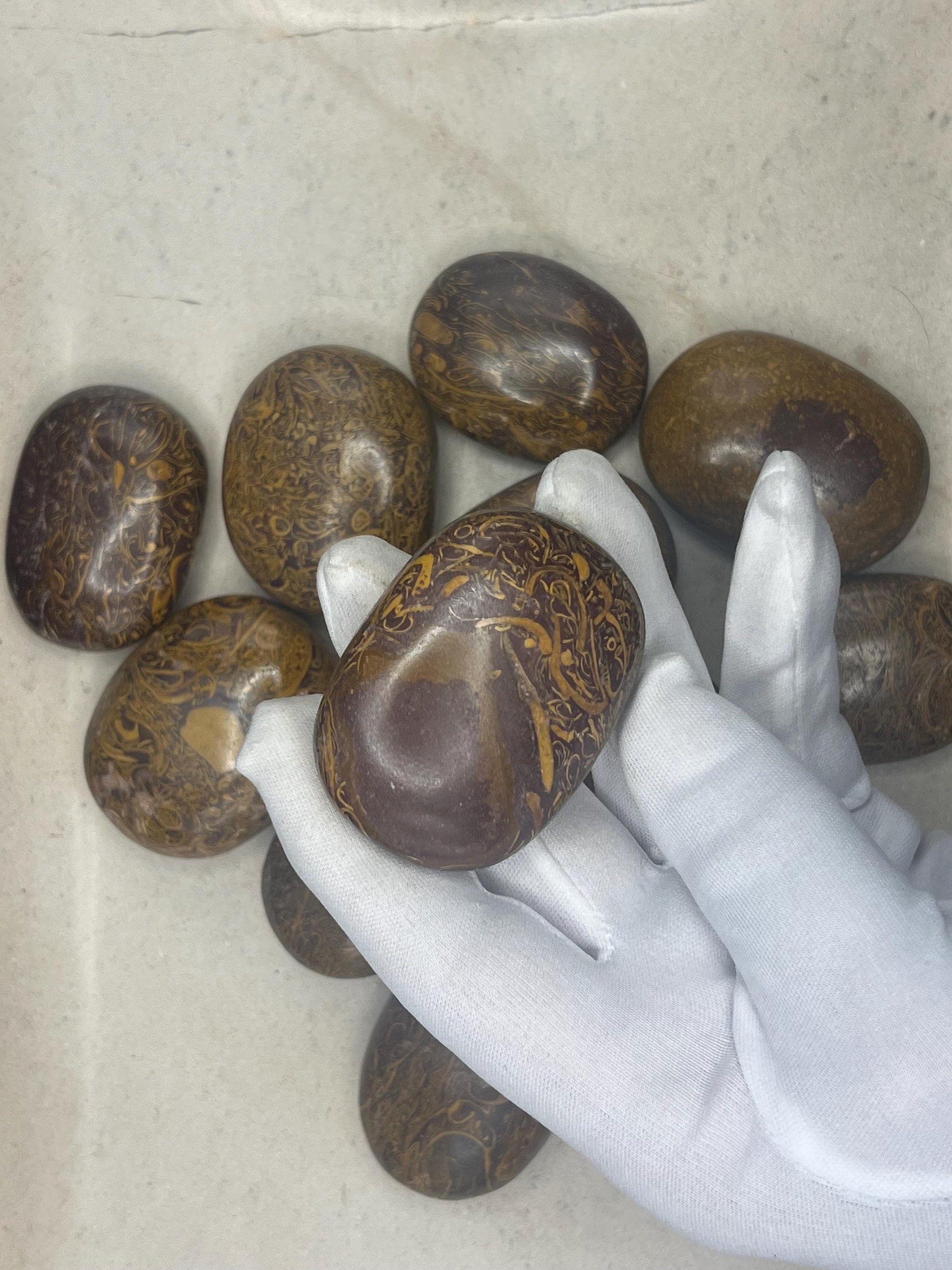 Egyptian Jasper Mariyam Palm Stone Smooth Polished Carved Crystal for Christmas Decor Gift Home Decor Worry Anxiety Birthday Xmas Gift