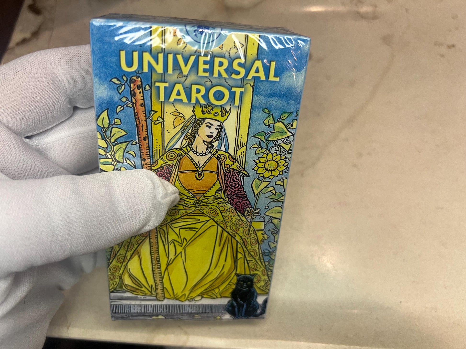 The Universal Tarot Deck by Waite, Angelis, Lo Scarabeo Cards Fully Licensed and Original Tarot Deck Special Gift Game Fortune Scrying